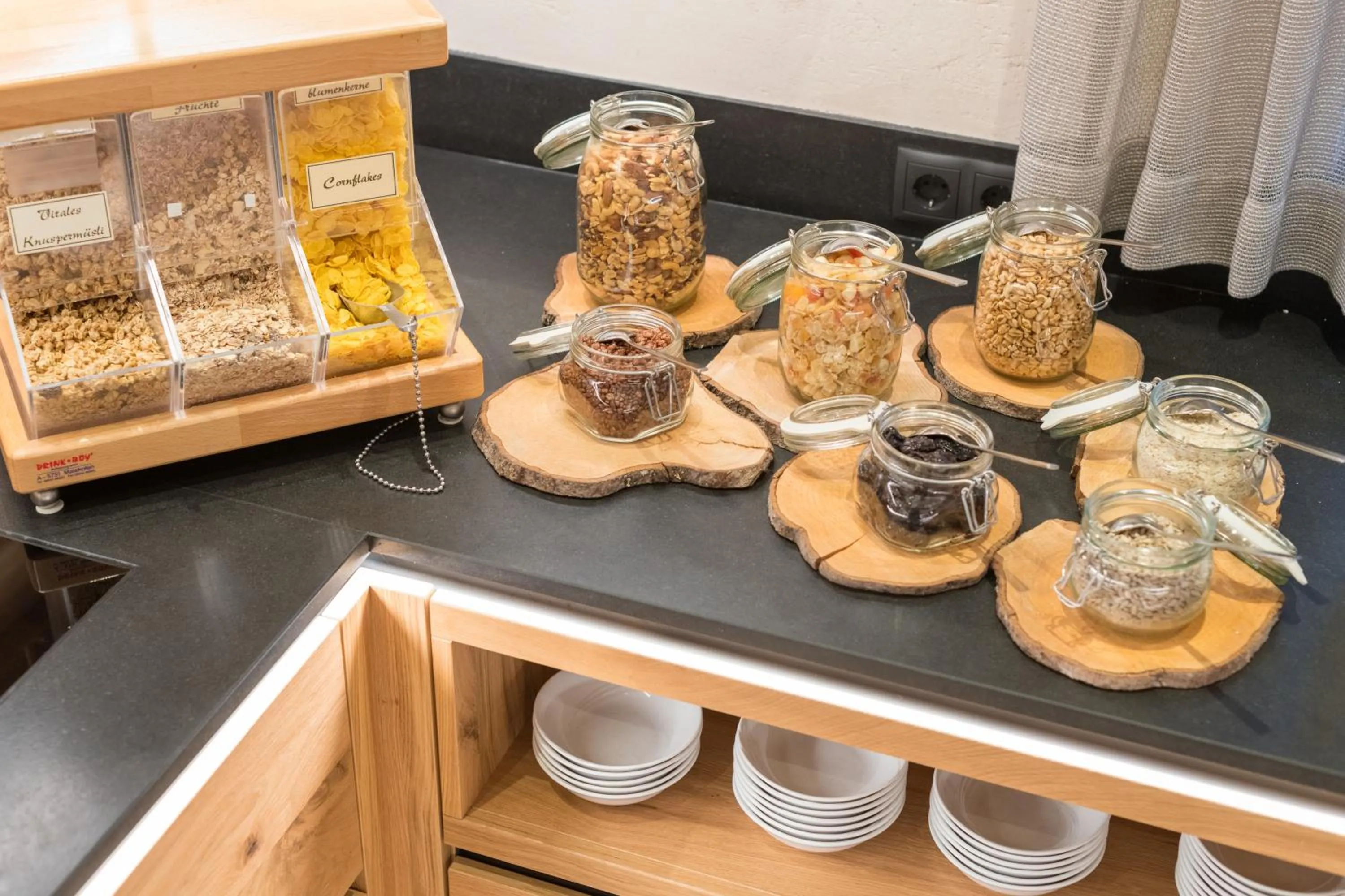 Buffet breakfast in Hotel Post