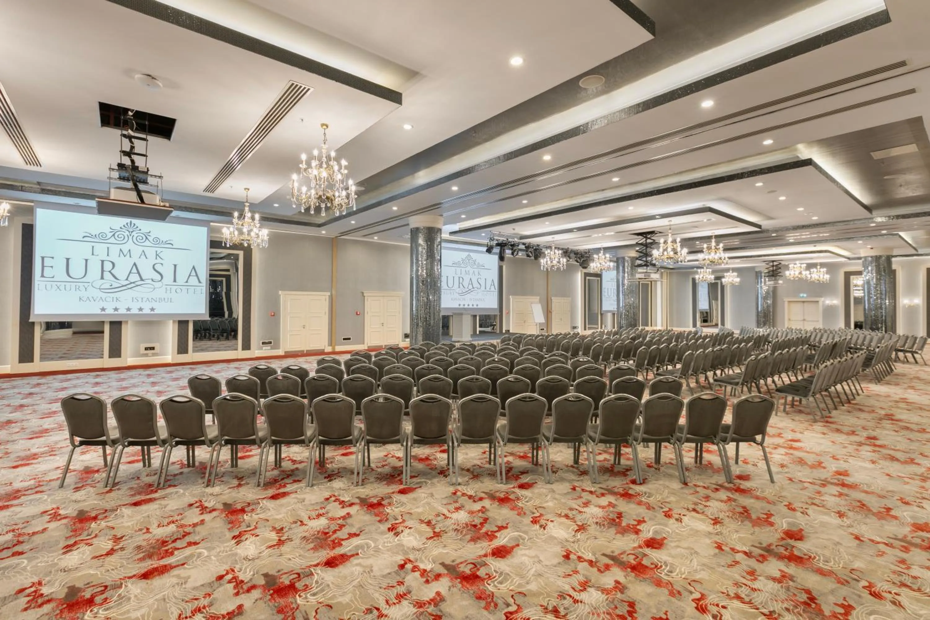 Meeting/conference room in Limak Eurasia Luxury Hotel