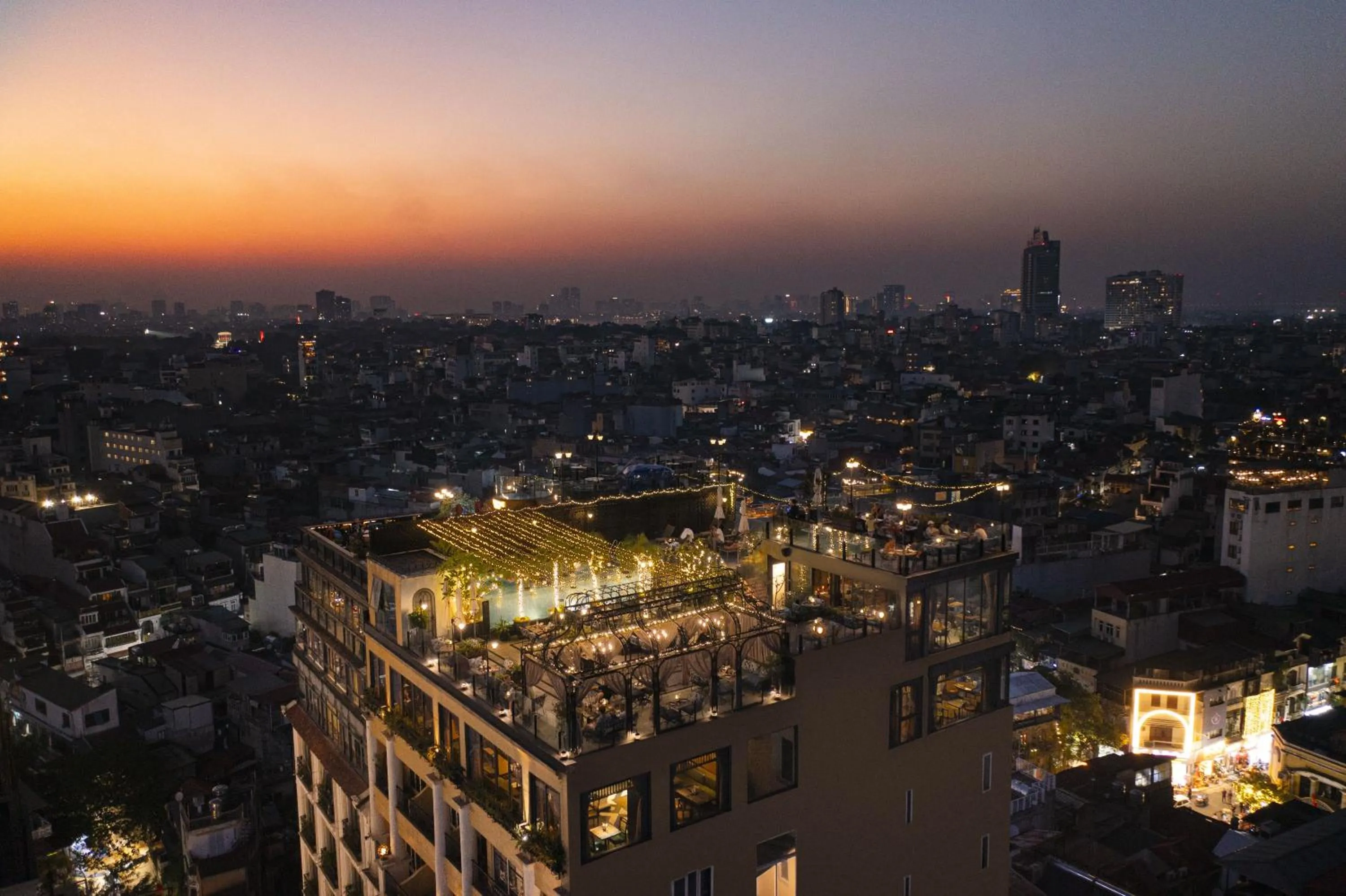 Night in Hanoi Tirant Hotel