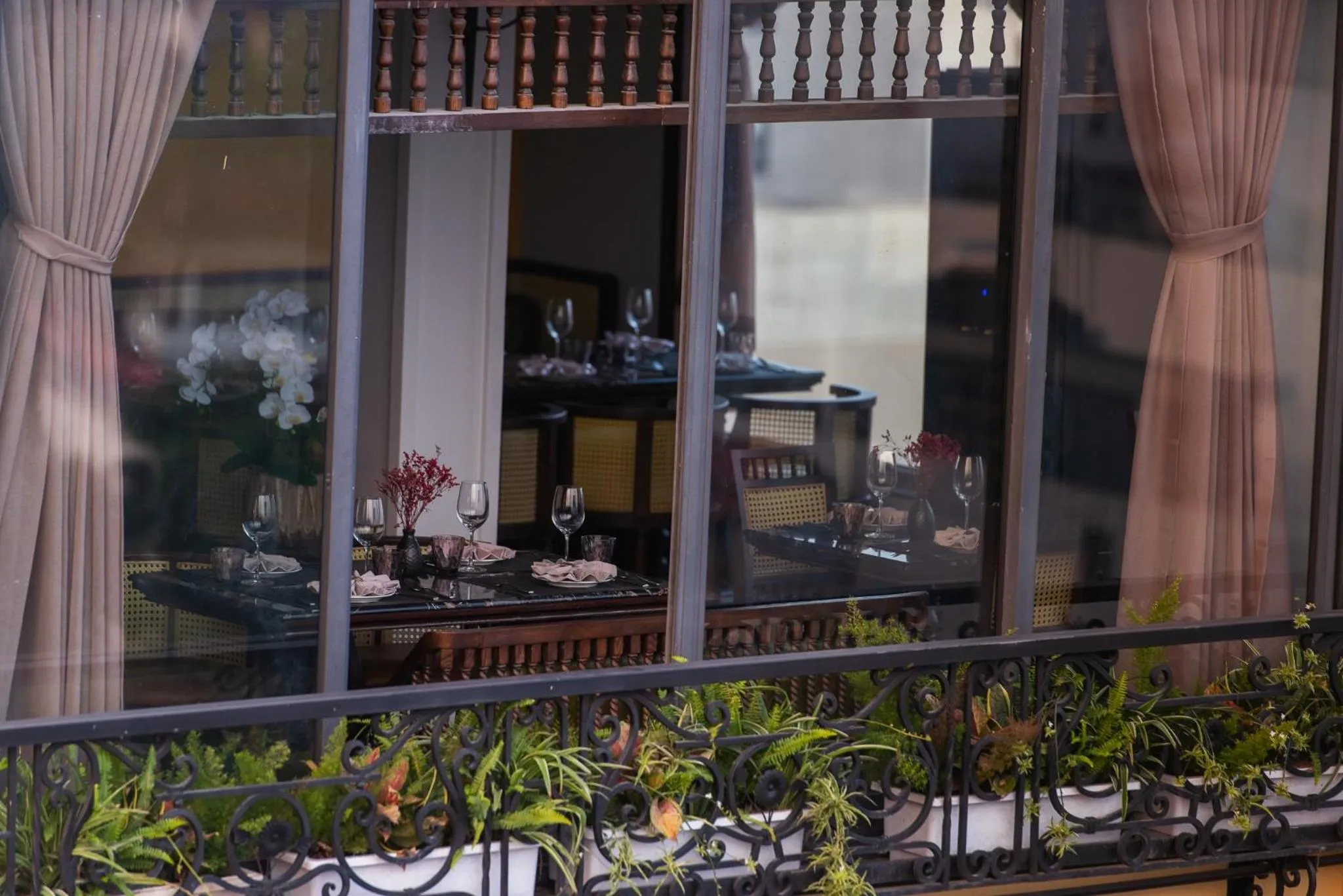 Restaurant/places to eat in Hanoi Tirant Hotel