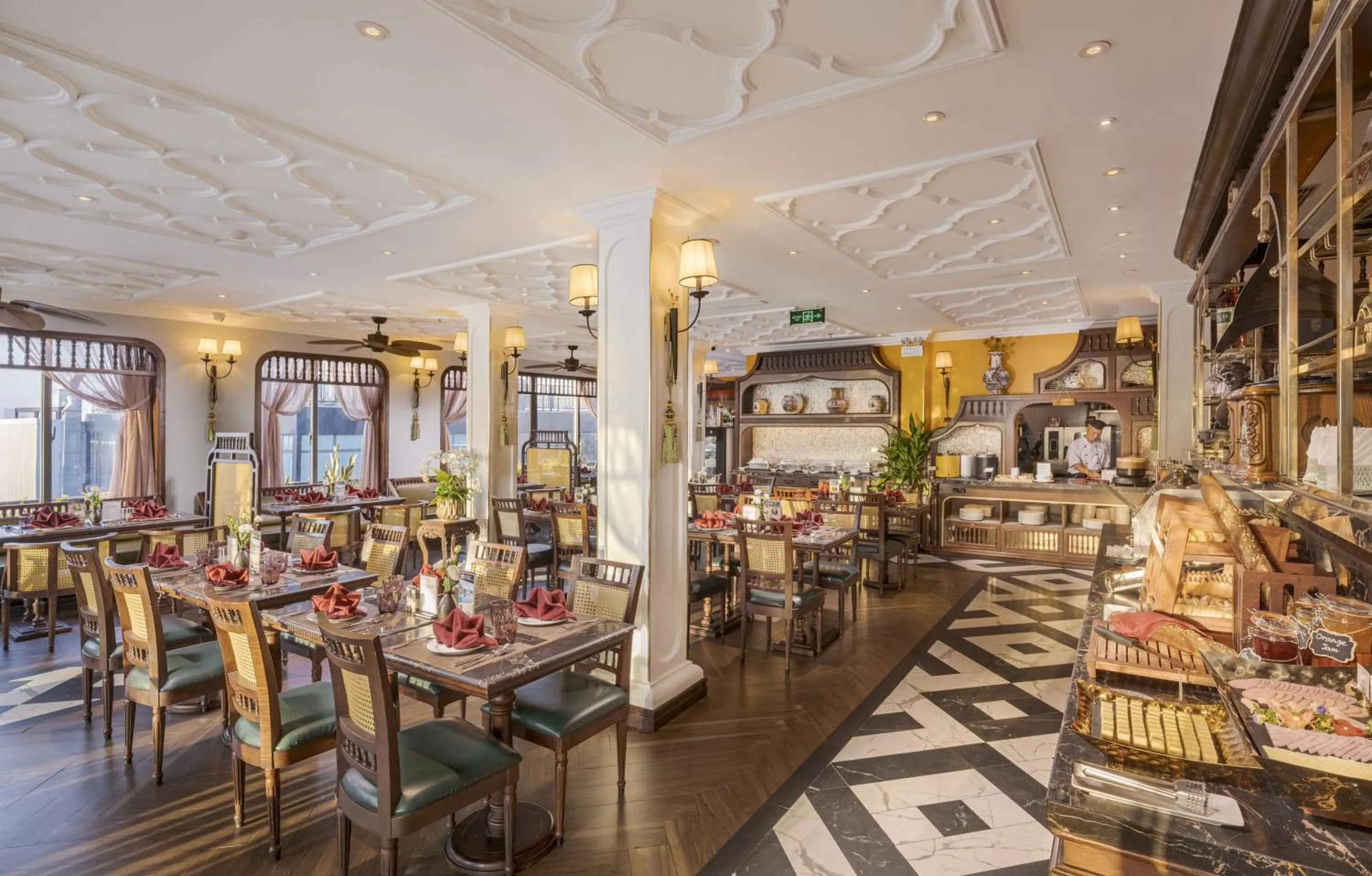 Restaurant/places to eat in Hanoi Tirant Hotel