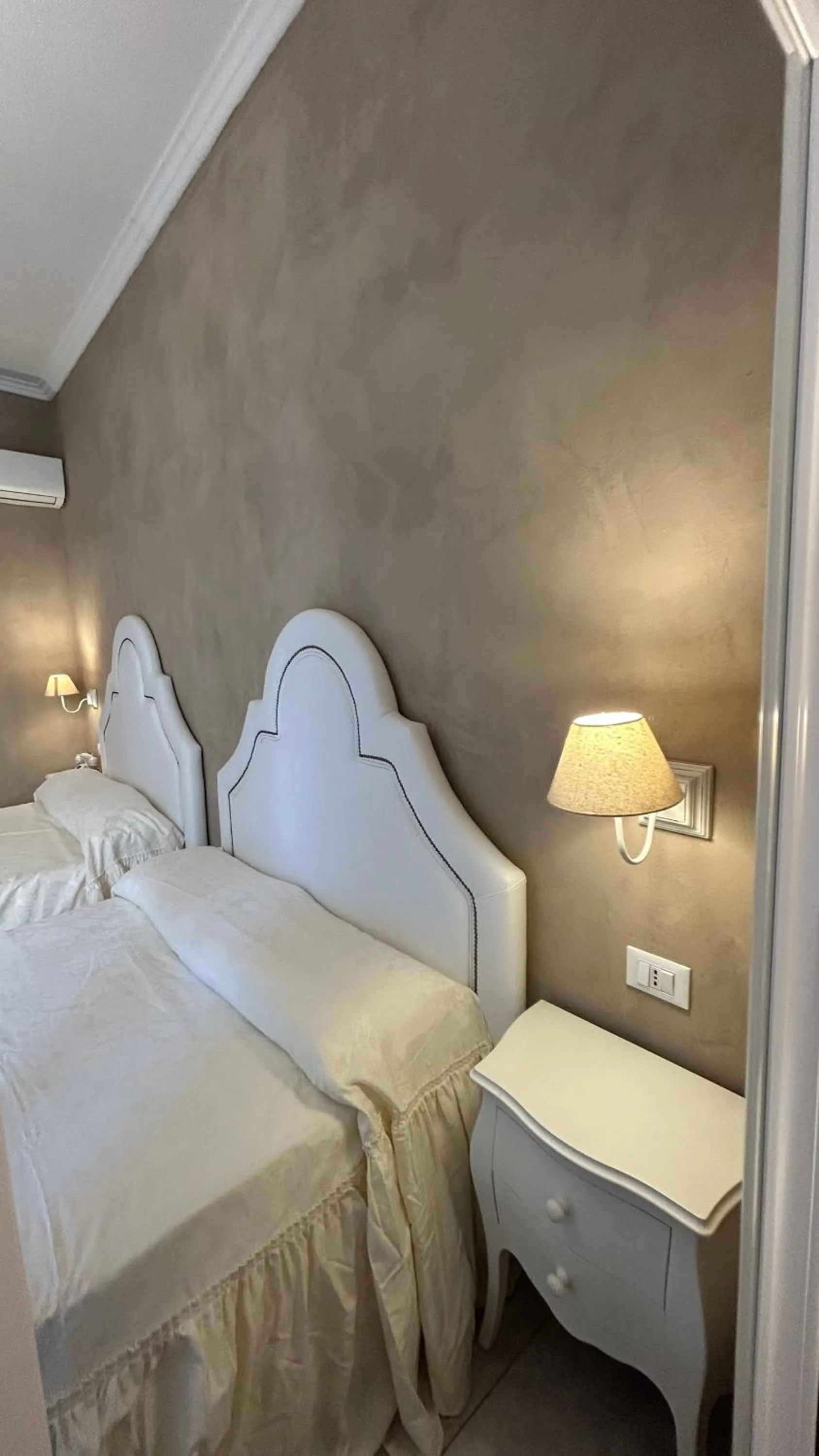 Bedroom, Bed in Boutique Hotel Calais Milano