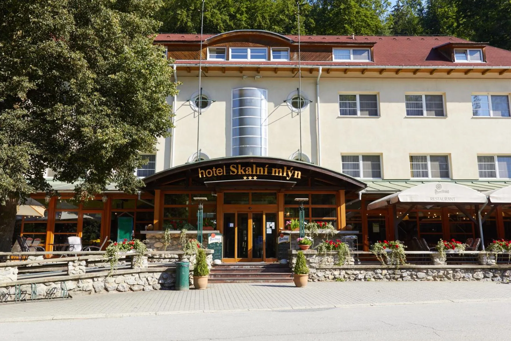 Hotel Skalní Mlýn