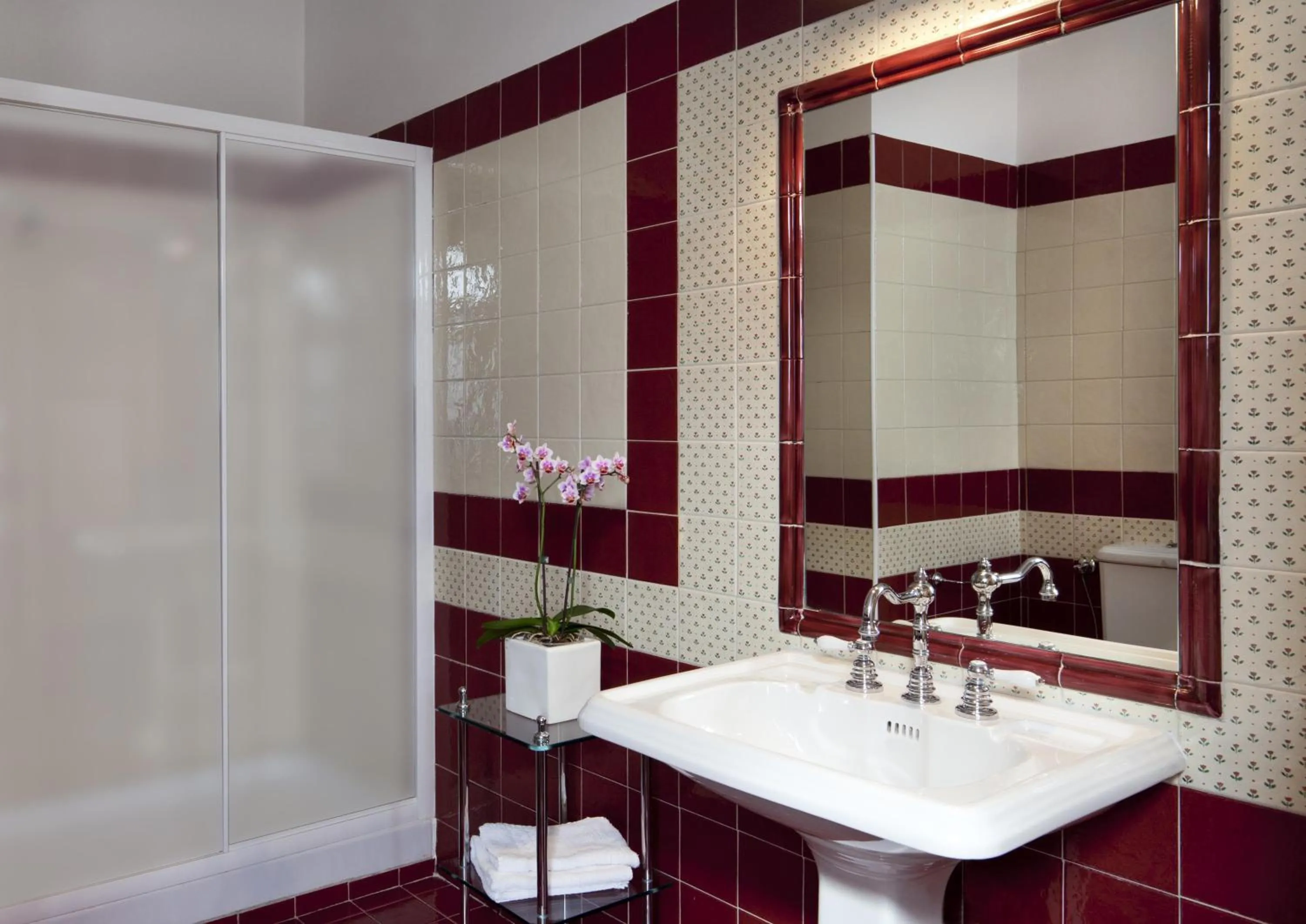 Toilet in Villa Soleil