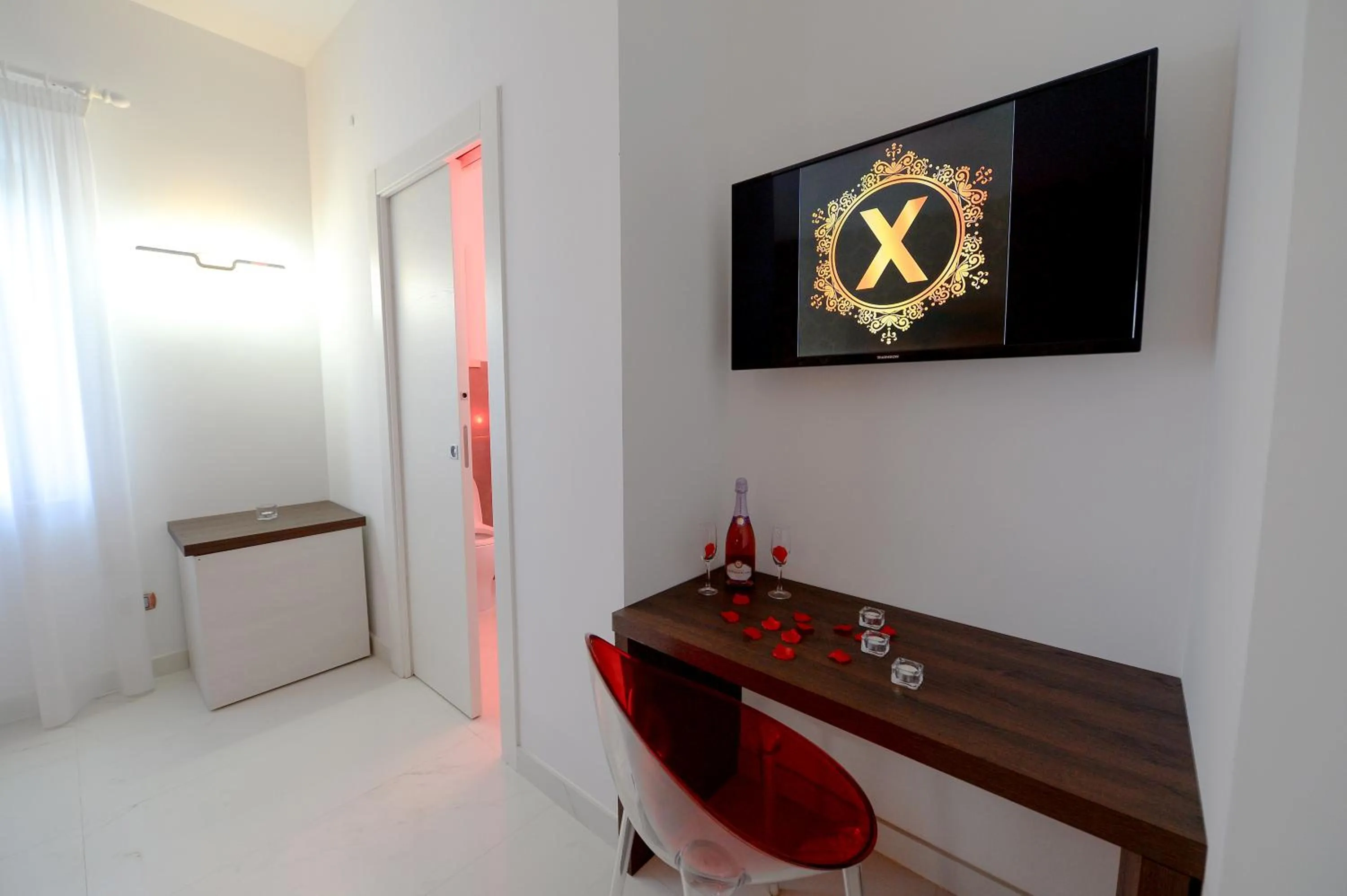 TV and multimedia in X Hotel