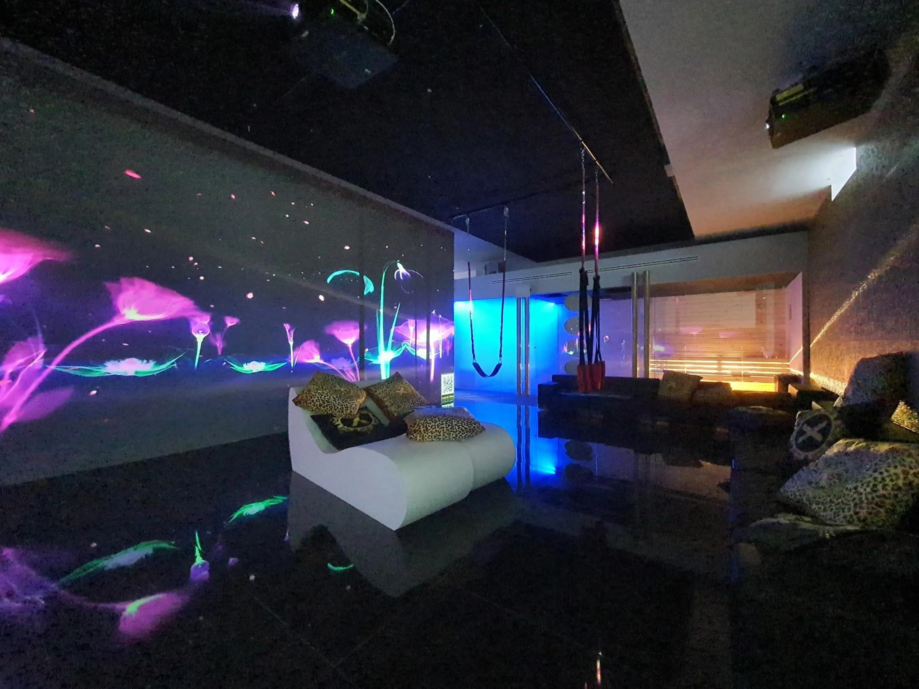 Spa and wellness centre/facilities in X Hotel