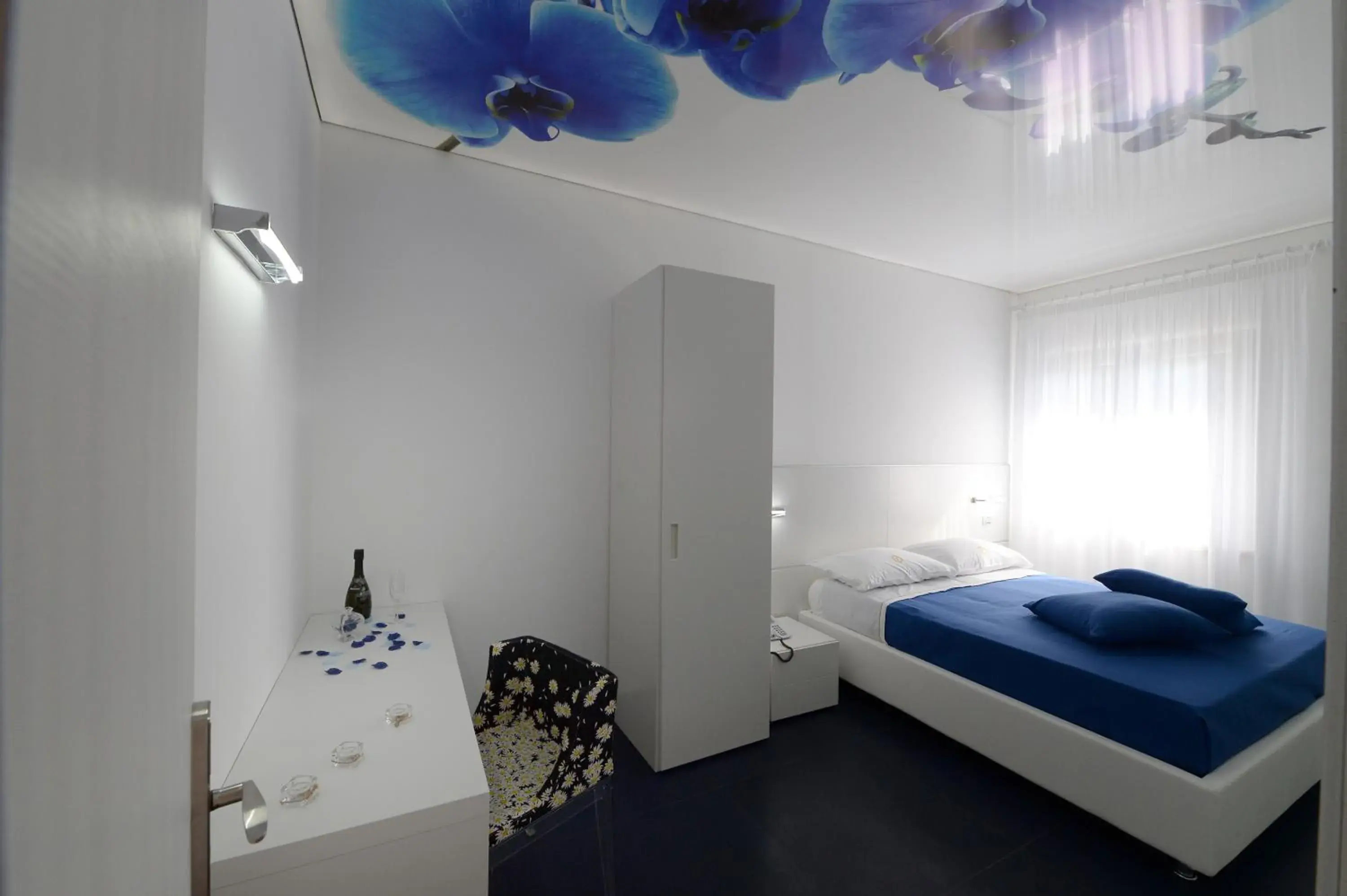 Deluxe Room in X Hotel Deluxe Room in X Hotel