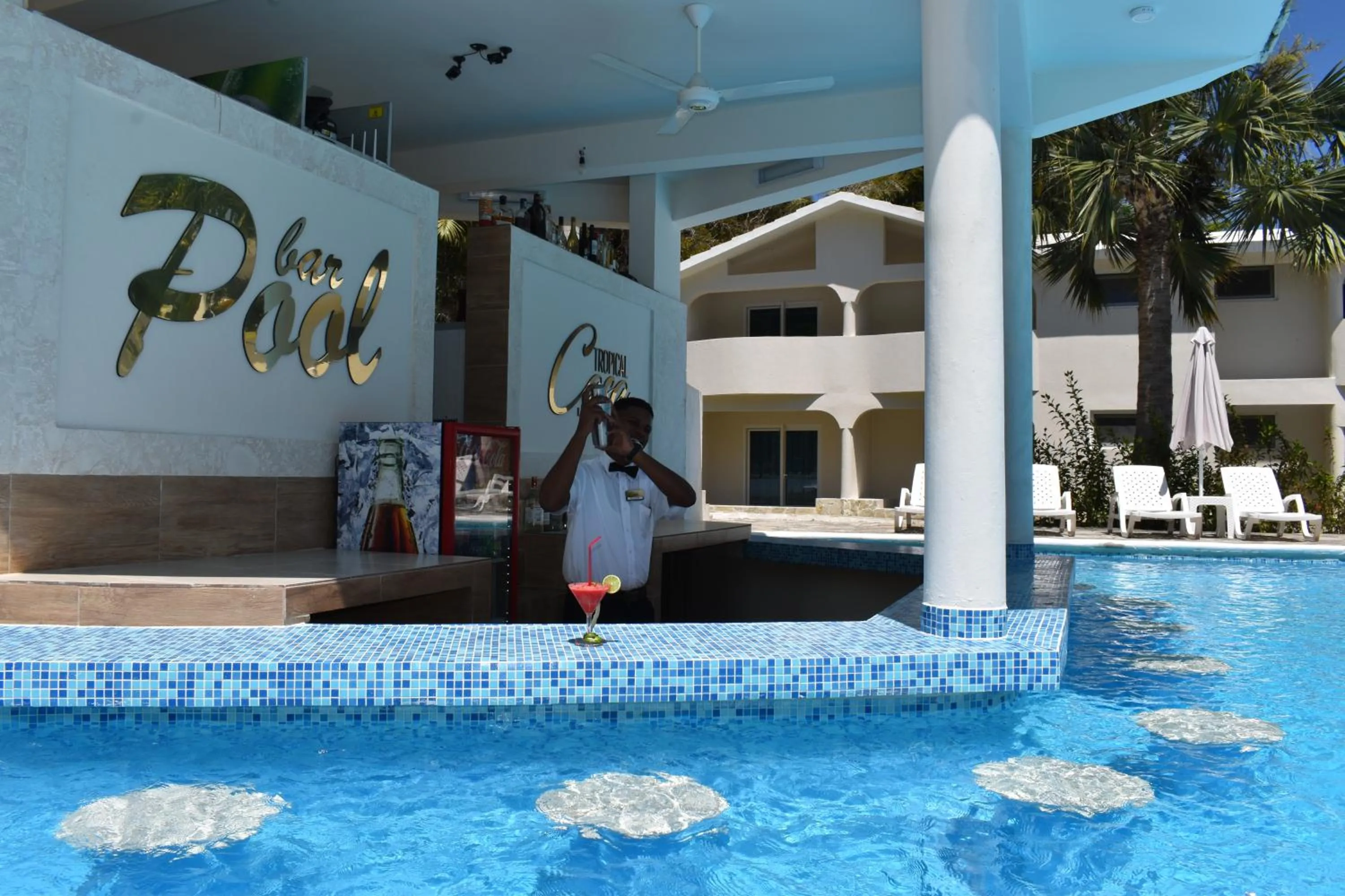 Lounge or bar in Tropical Casa Laguna