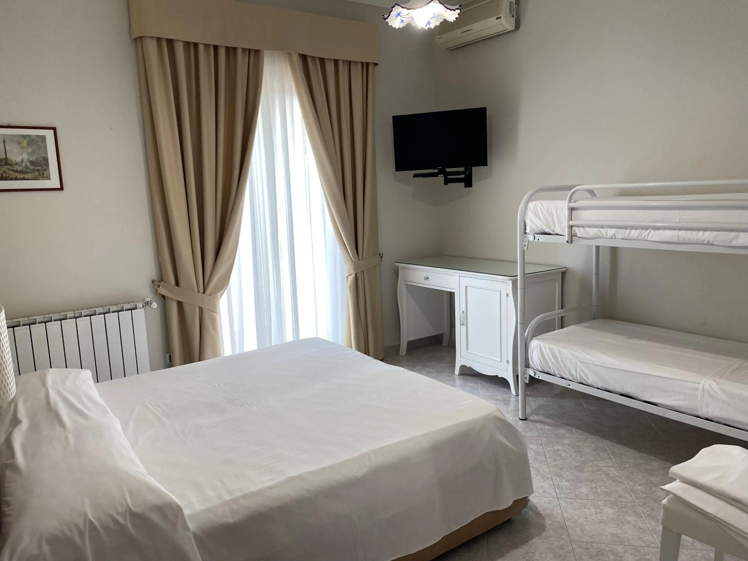 Restaurant/places to eat, Bed in Hotel Ristorante Colleverde