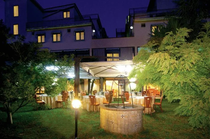 Property building in Pisani Hotel