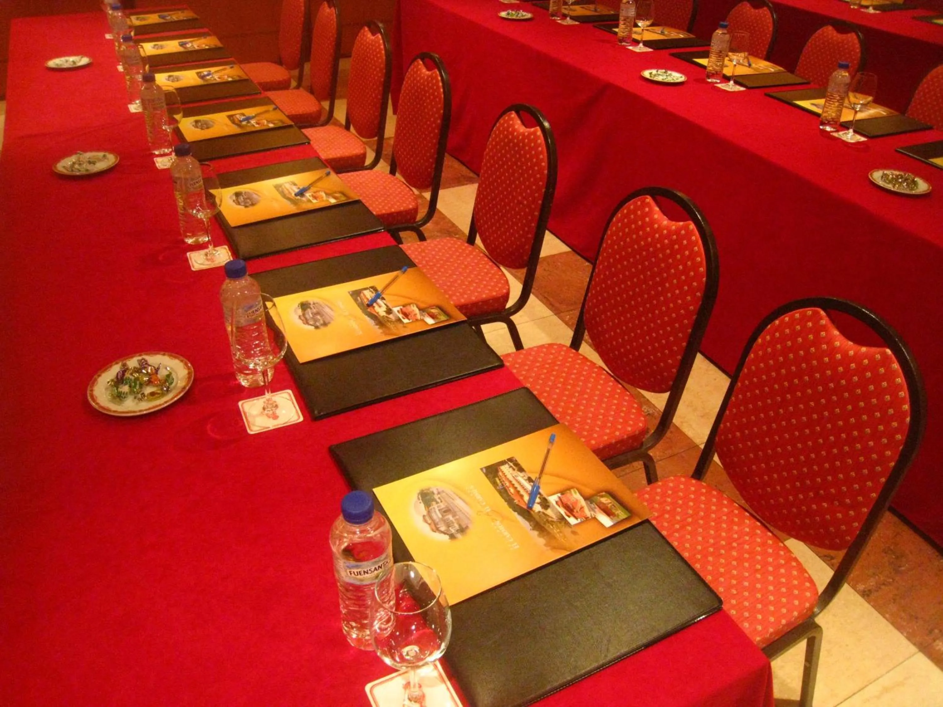 Business facilities in Hotel y Casona El Carmen