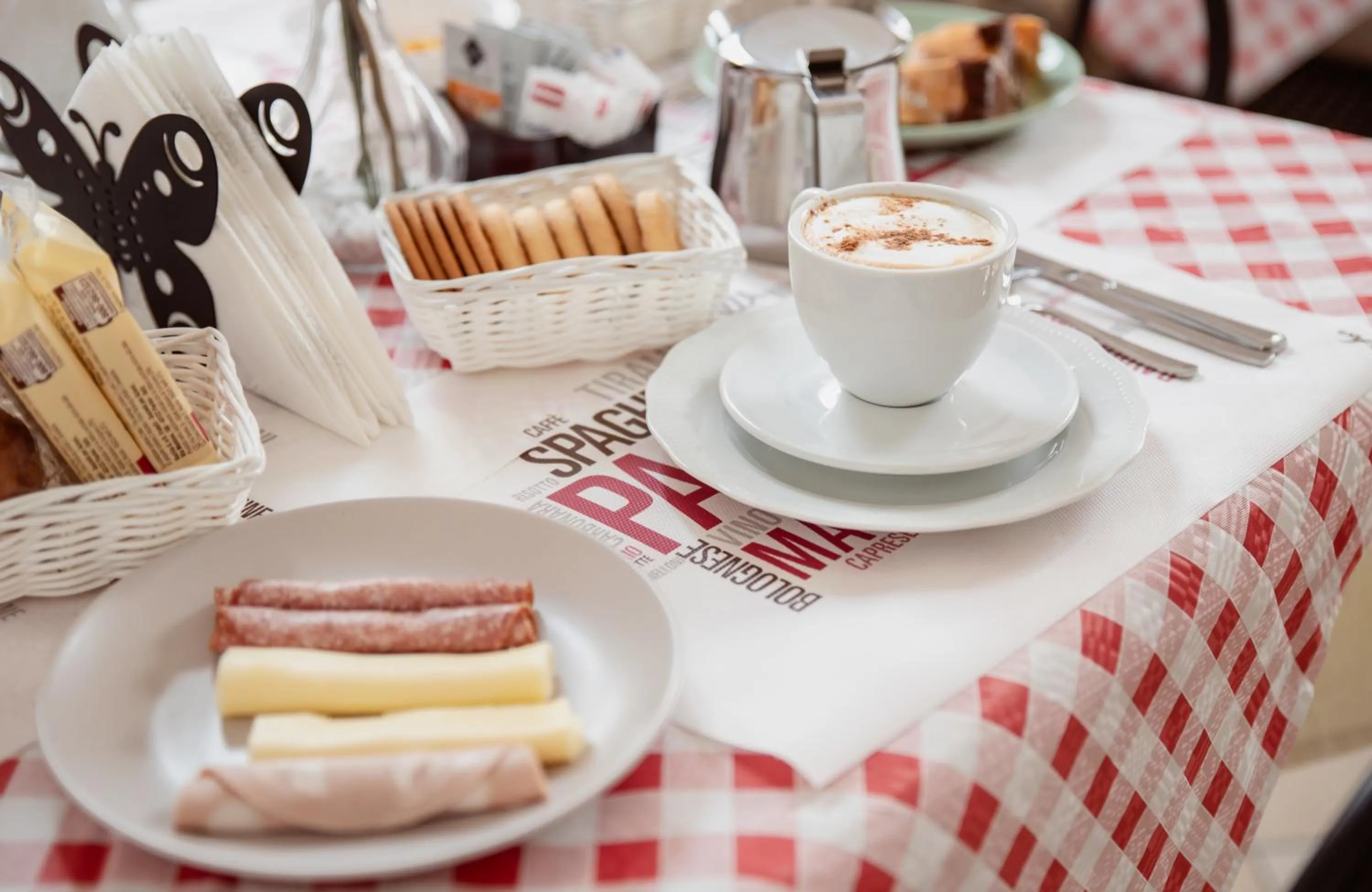 Coffee/tea facilities in B&B Toscana