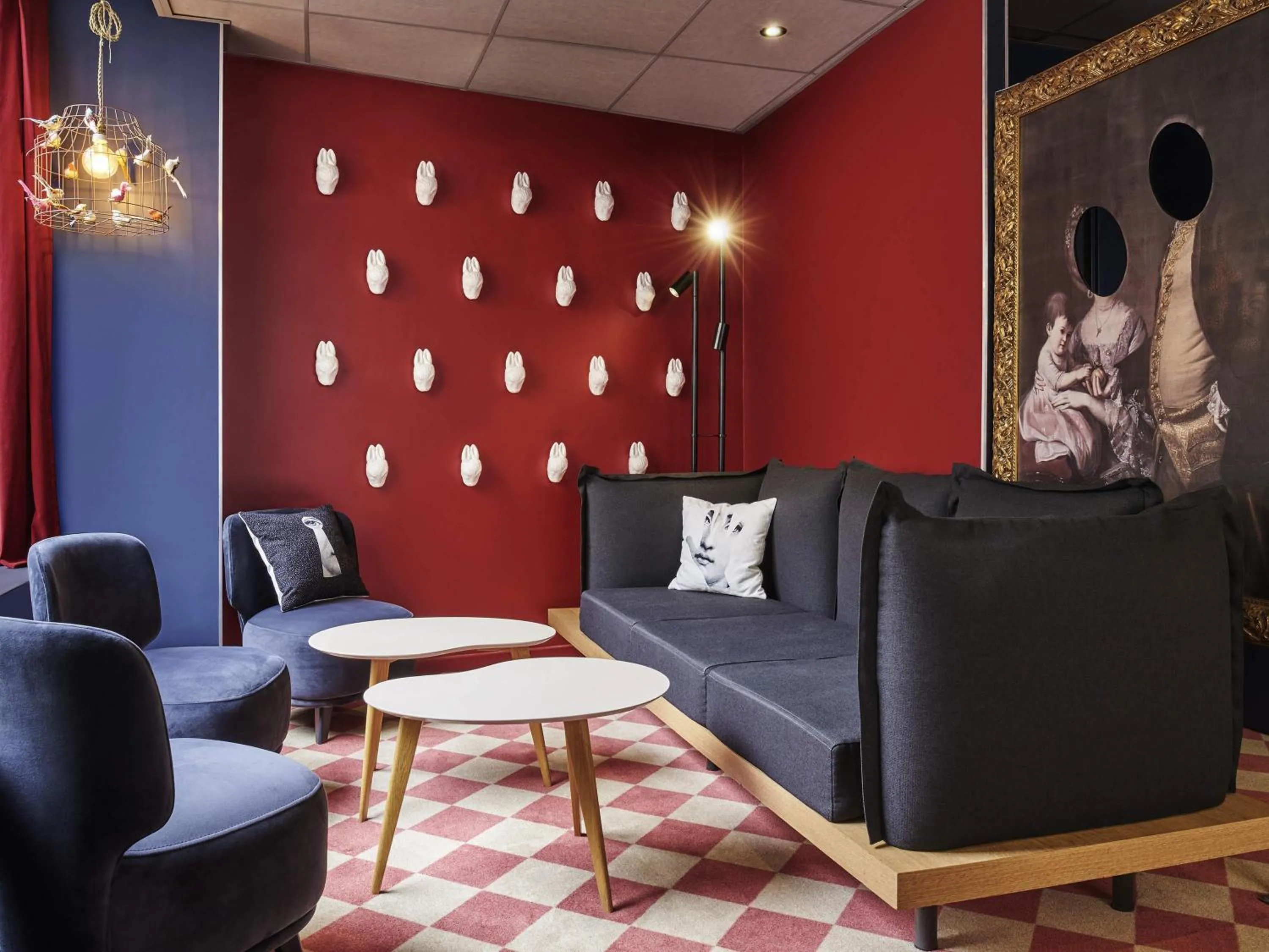 Lounge or bar in ibis Styles Paris Alesia Montparnasse