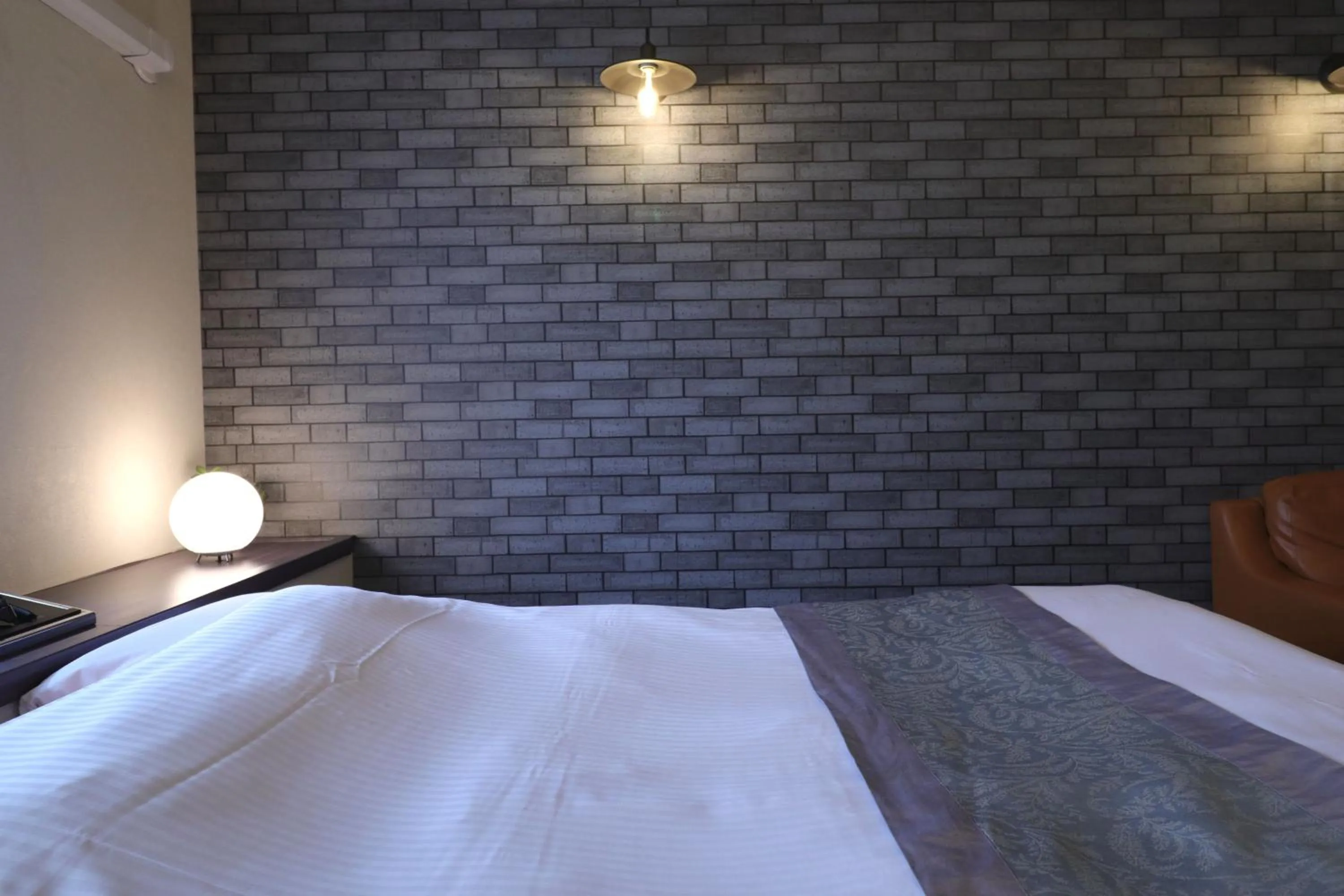 Photo of the whole room, Bed in Spa & HOTEL La fontaine