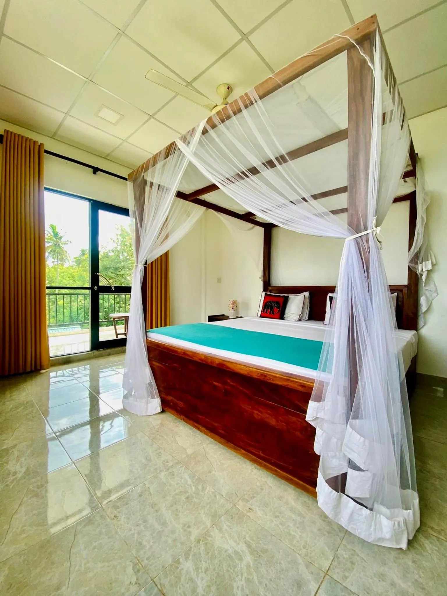 Swimming pool, Bed in Organic Garden Resort Sigiriya