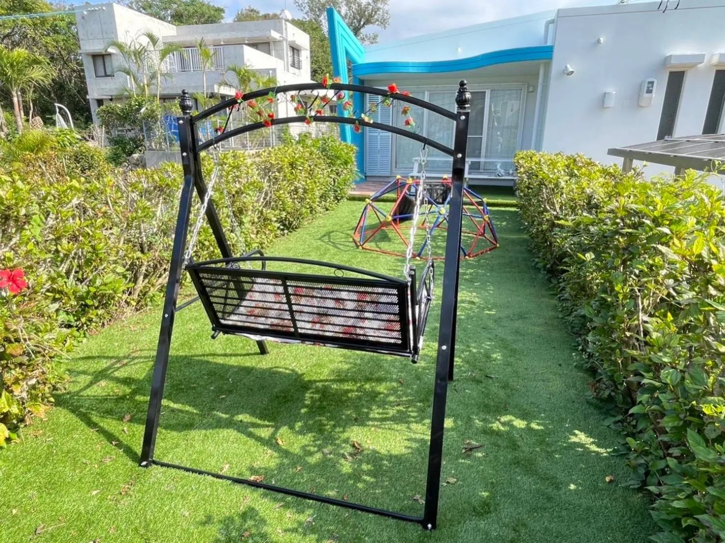 Garden in Rose Terrace Bise