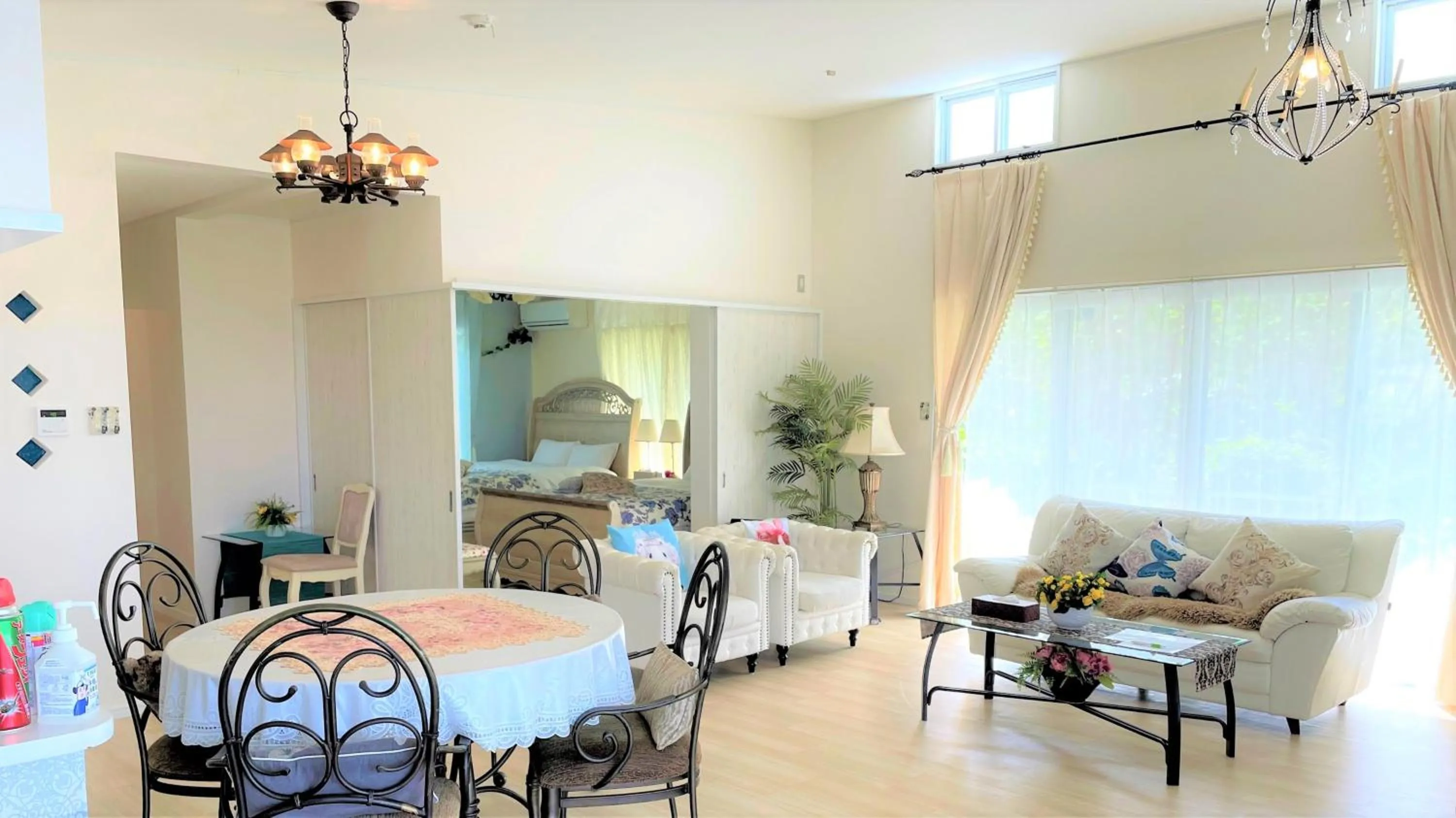 Living room in Rose Terrace Bise