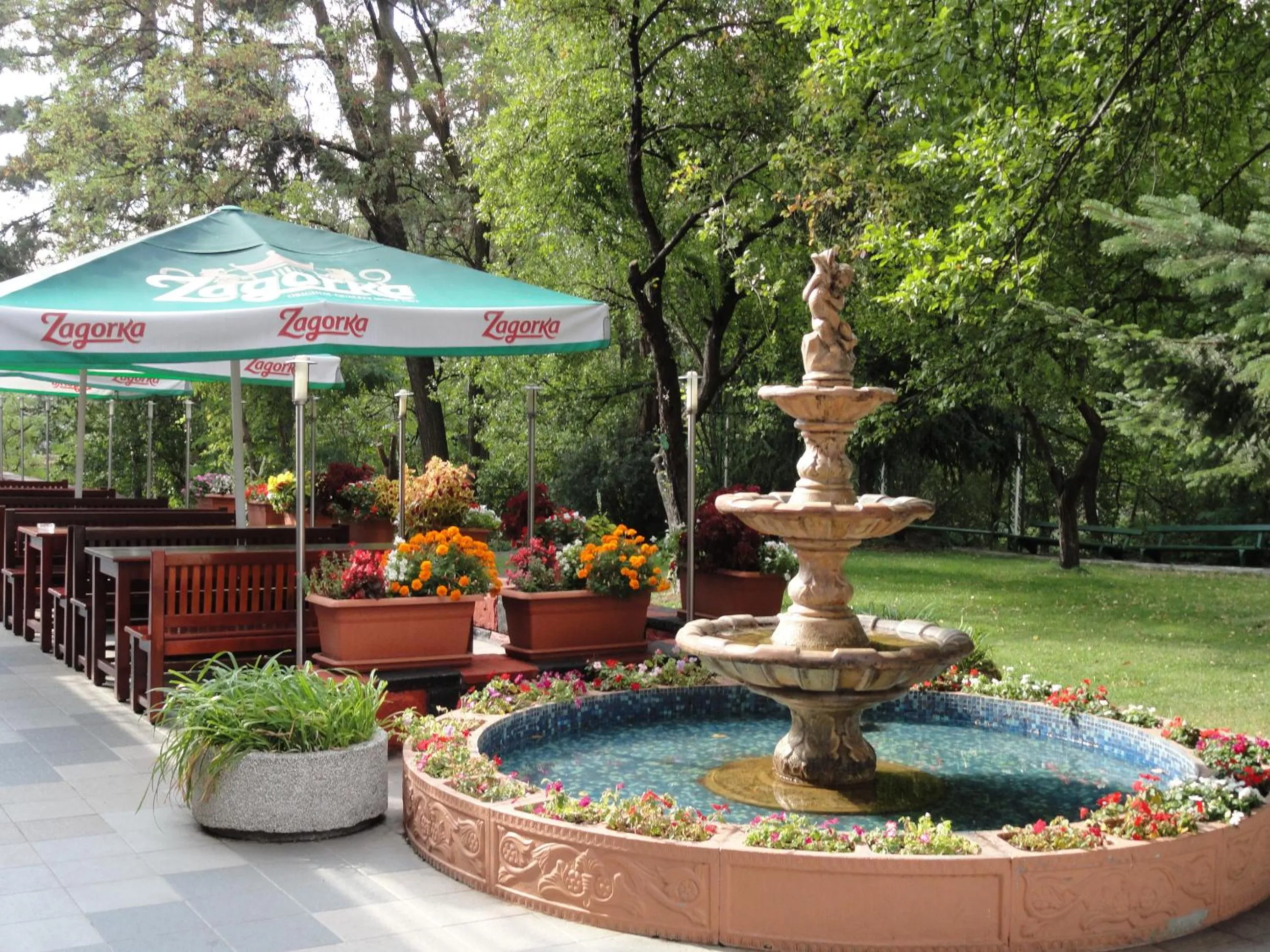 Garden in Diana 3 Hotel