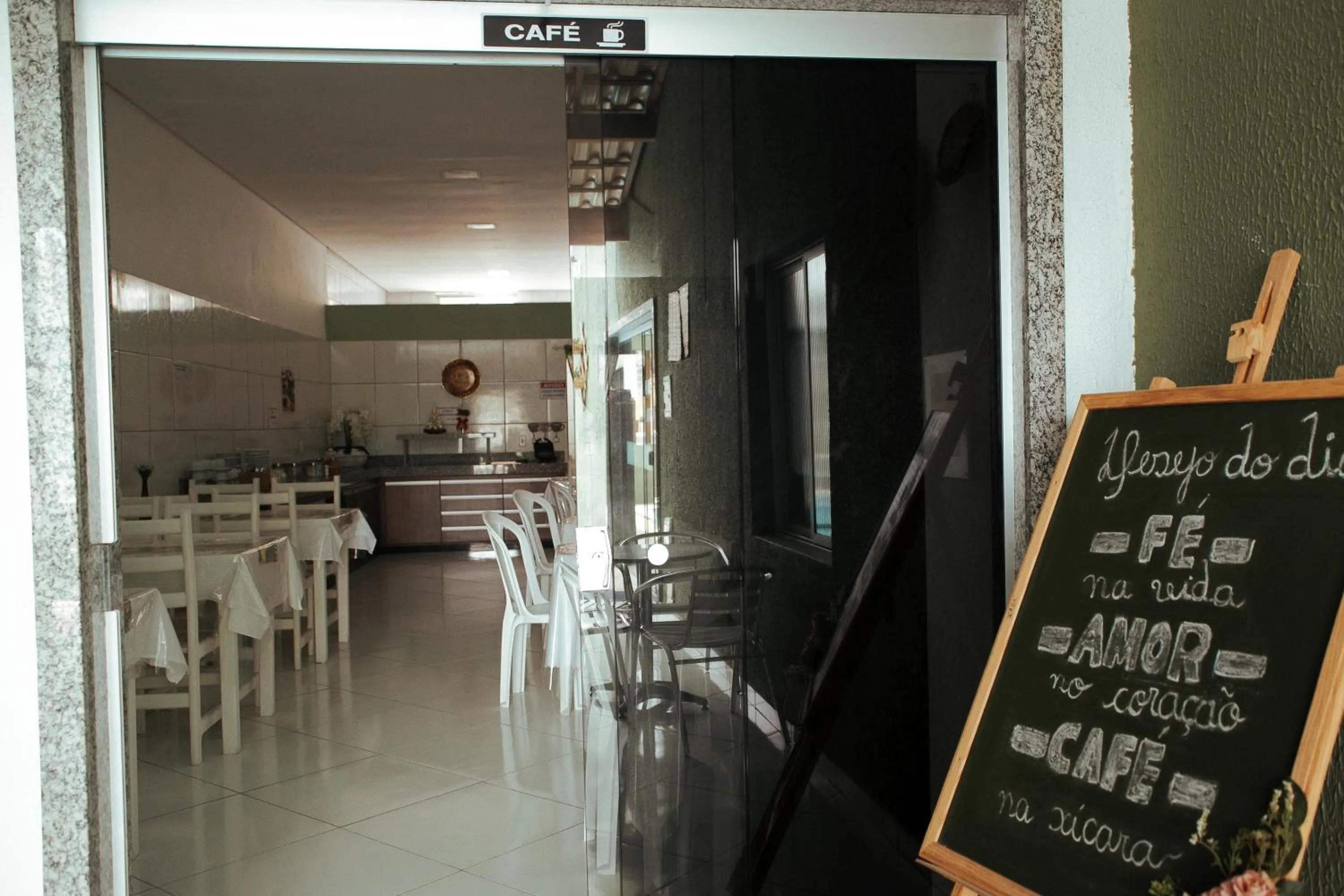 Restaurant/places to eat in Pousada Recanto do Mucugê