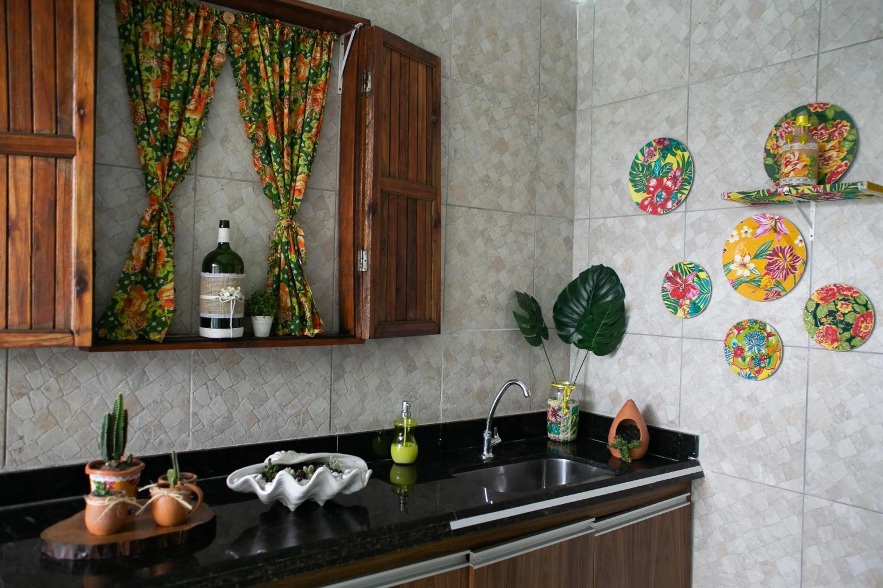 Kitchen or kitchenette in Pousada Recanto do Mucugê