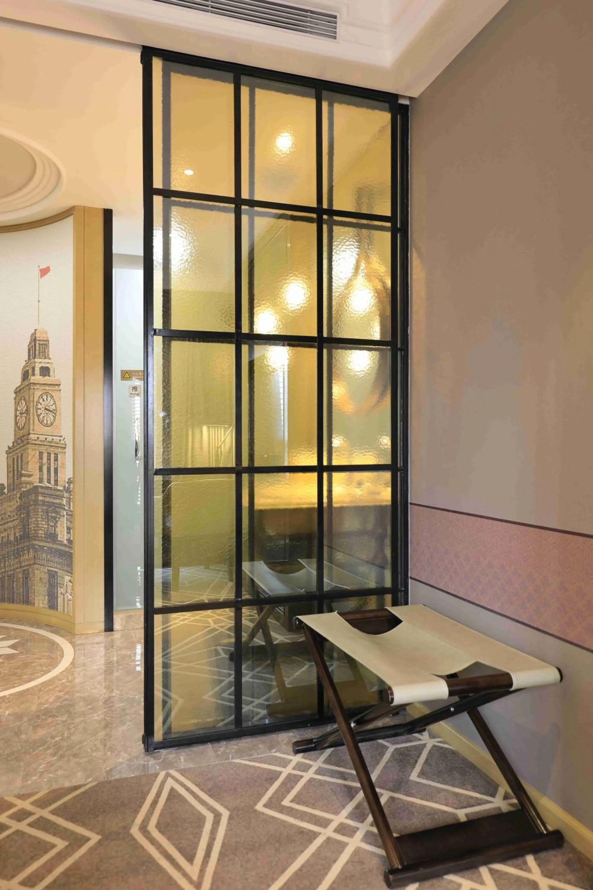 Jinjiang Metropolo Hotel Classic Nanjing Road (East) Shanghai