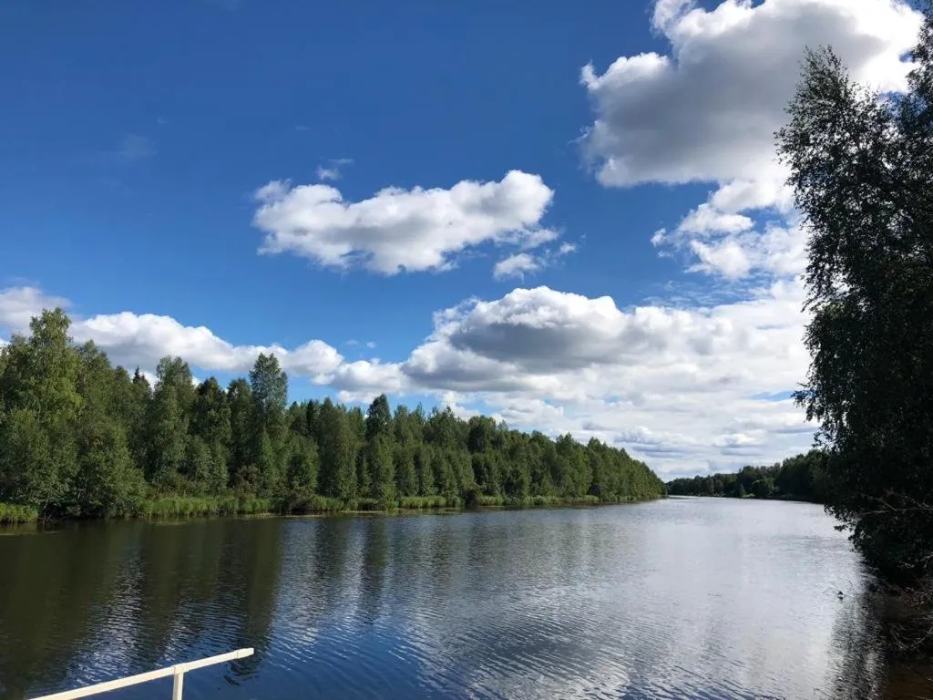 Arctic Resort Delight