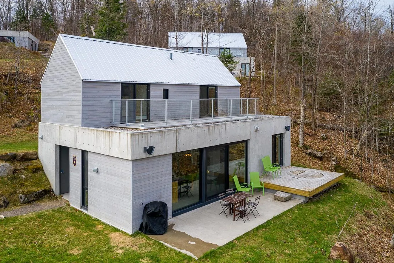 Property building in Tremblant Mountain Chalets