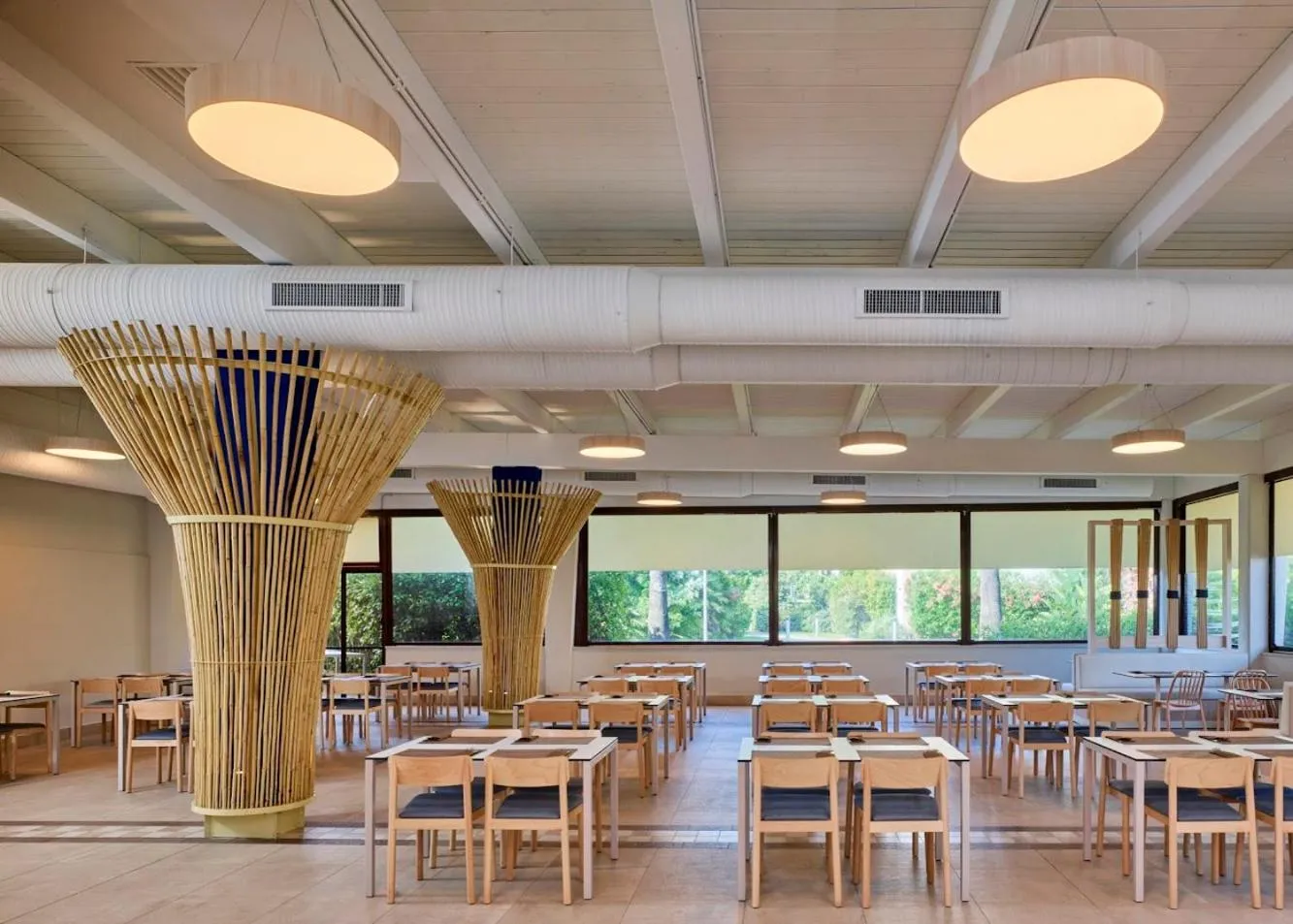 Restaurant/places to eat in Torreserena Resort