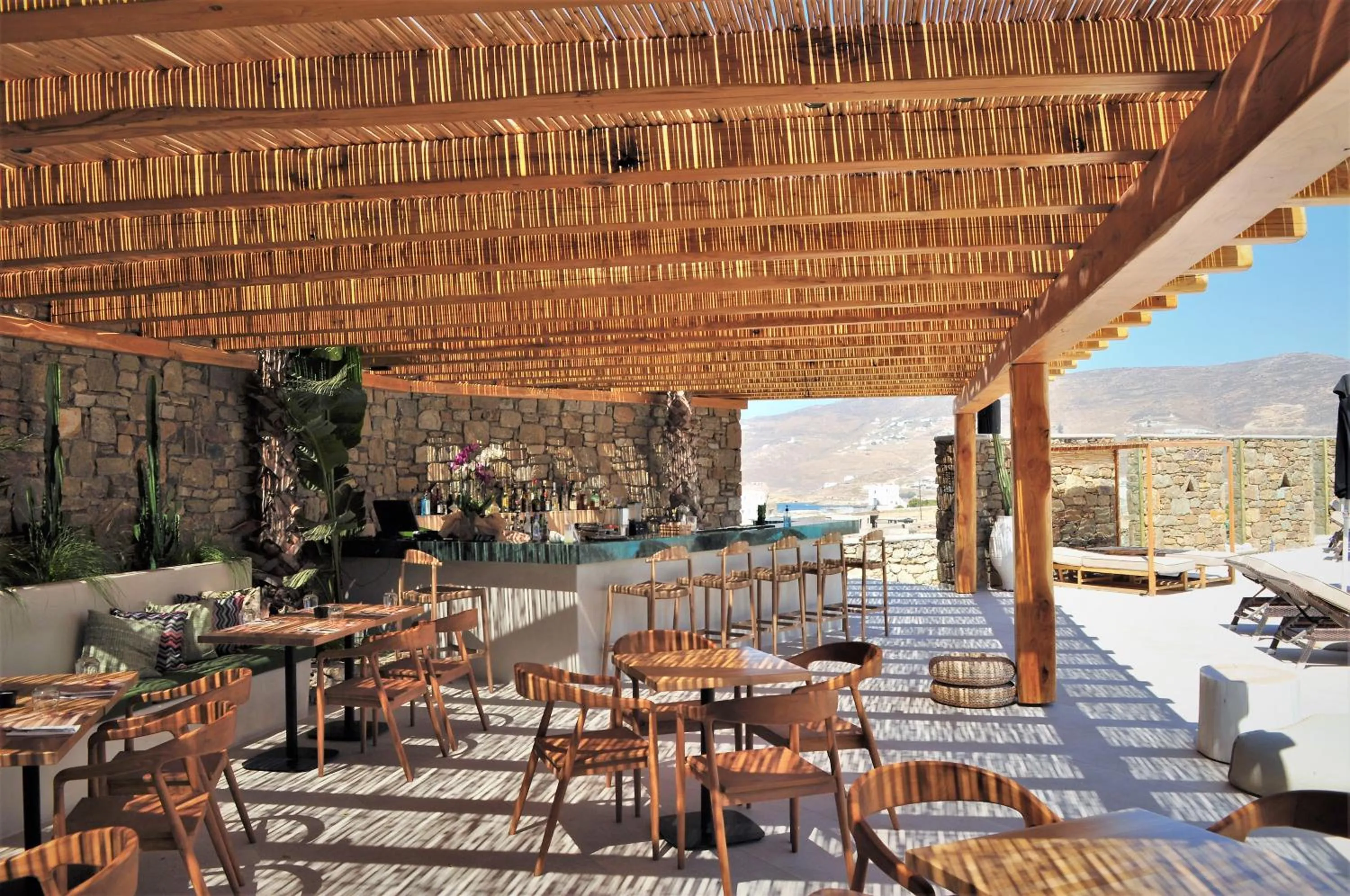 Restaurant/places to eat in Ftelia Bay Boutique Hotel