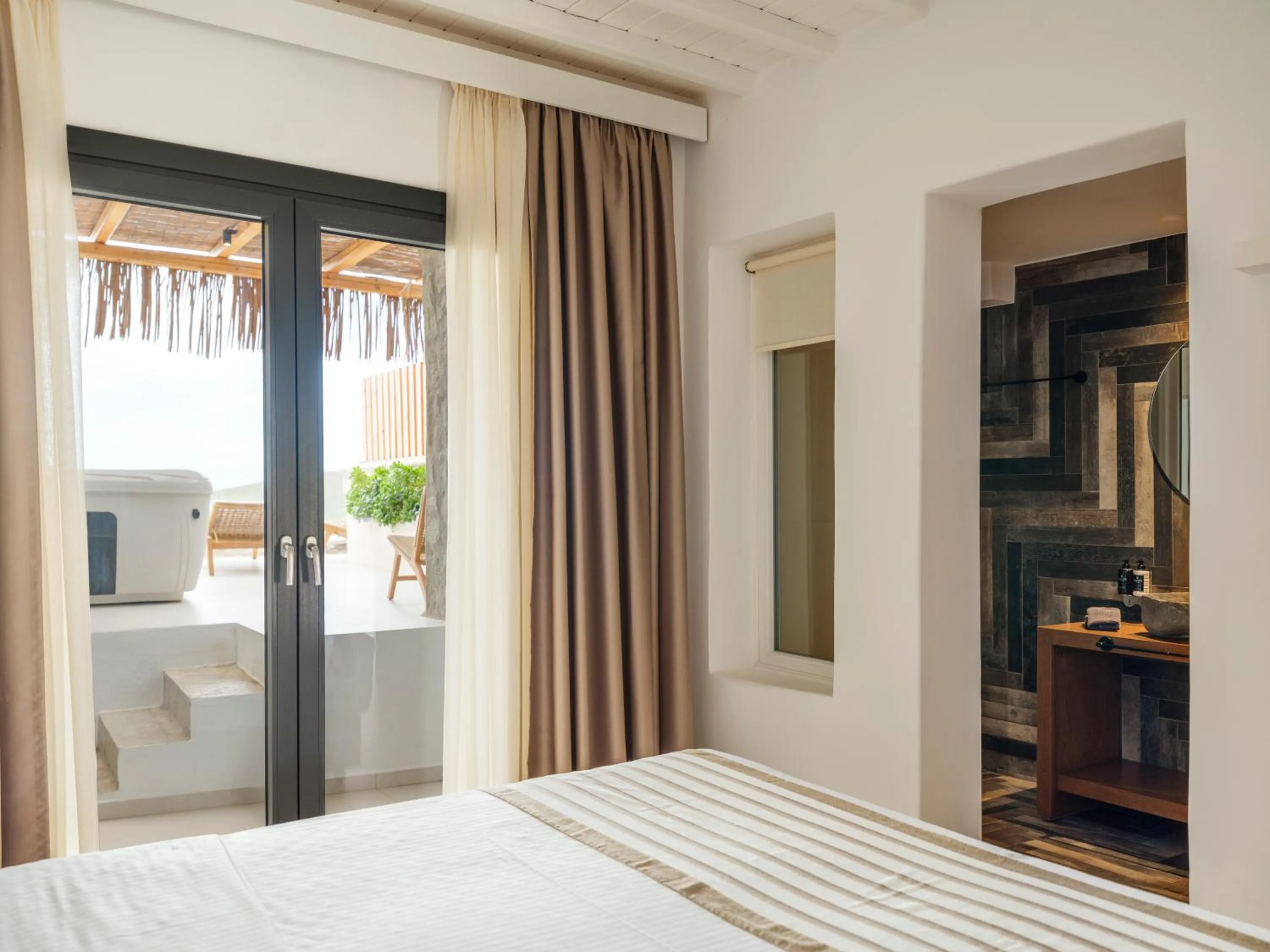 Bedroom, Bed in Ftelia Bay Boutique Hotel