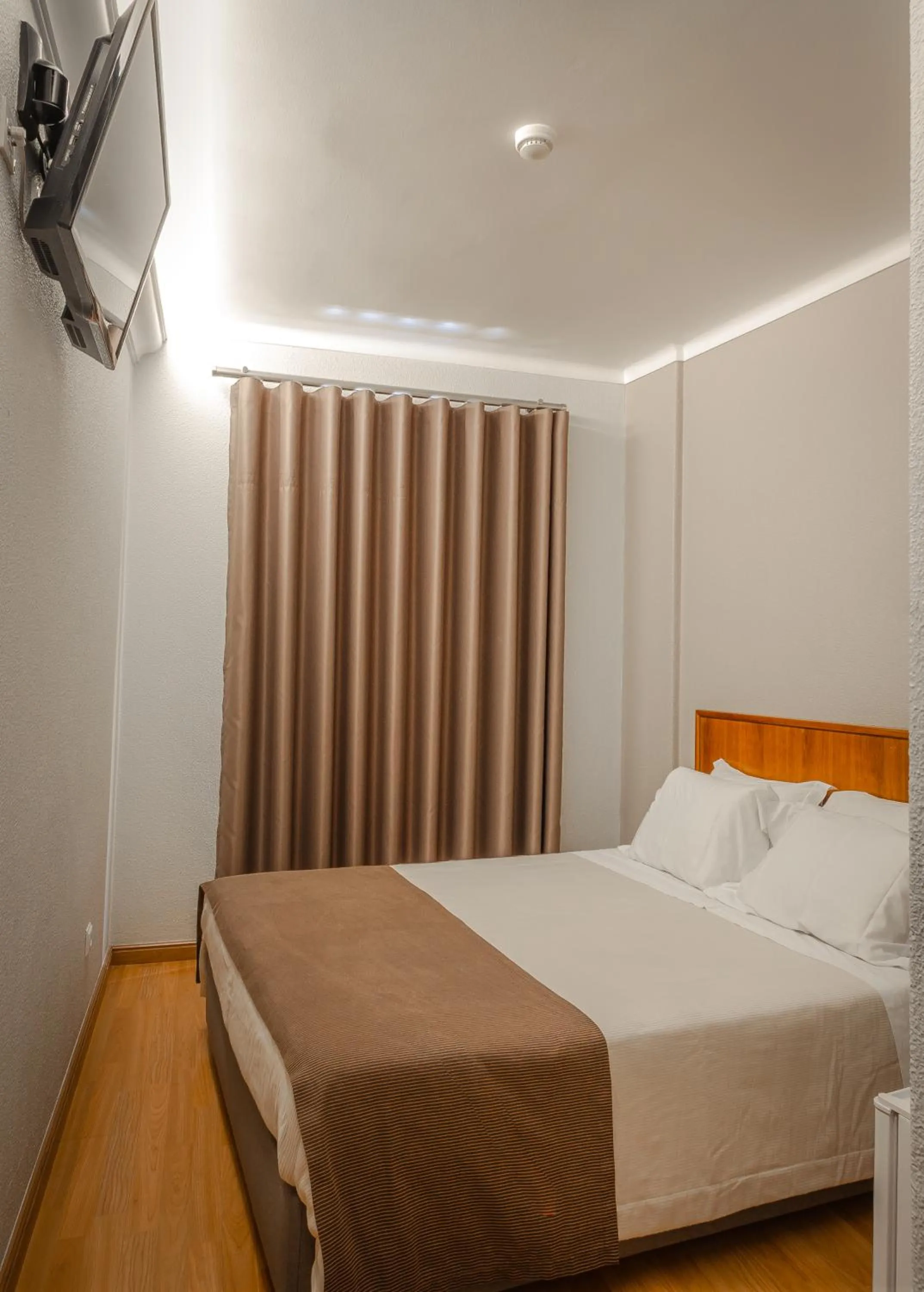 Bedroom, Bed in Hotel Amadora Palace