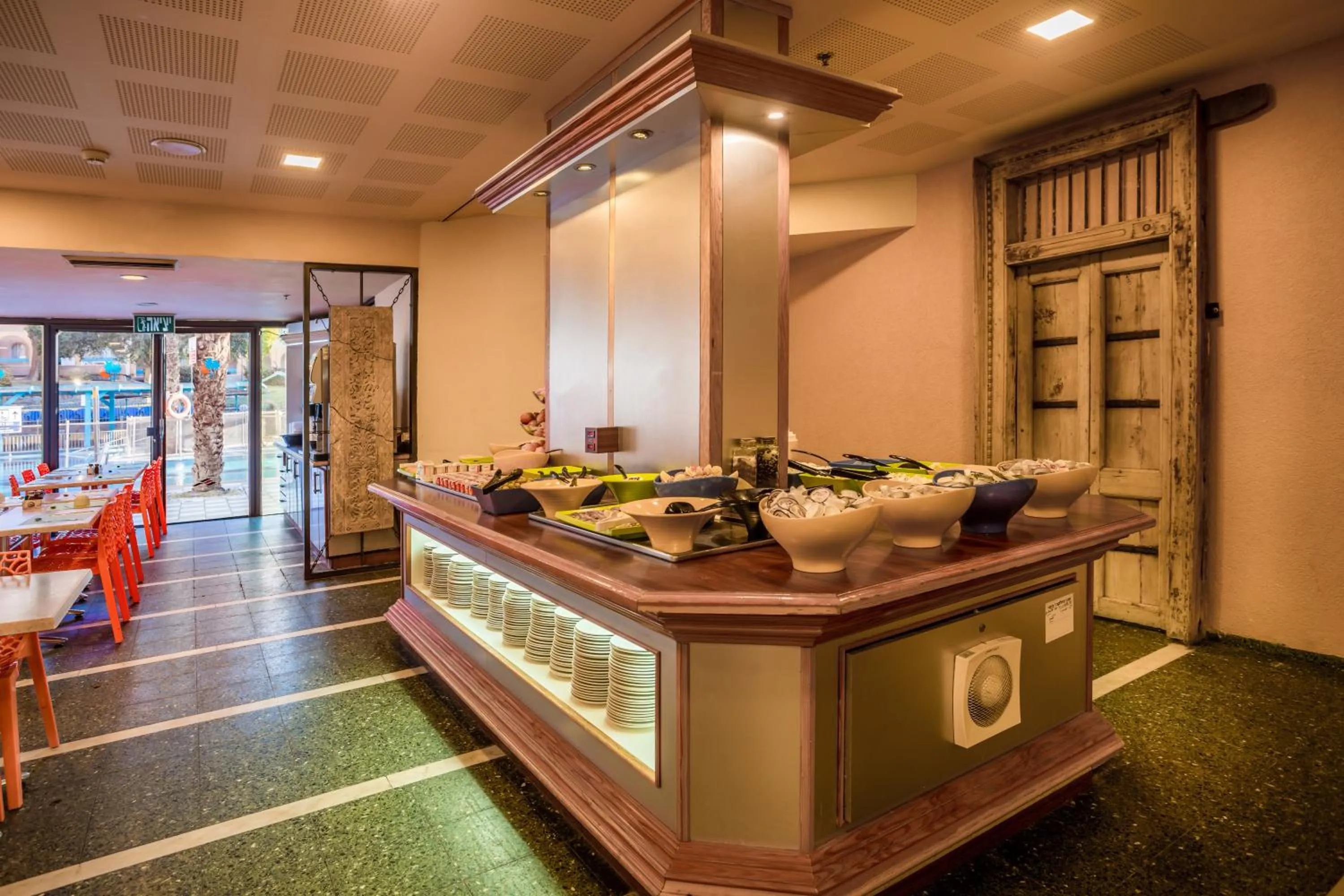 Restaurant/places to eat in Club In Eilat - Coral Beach Villa Resort