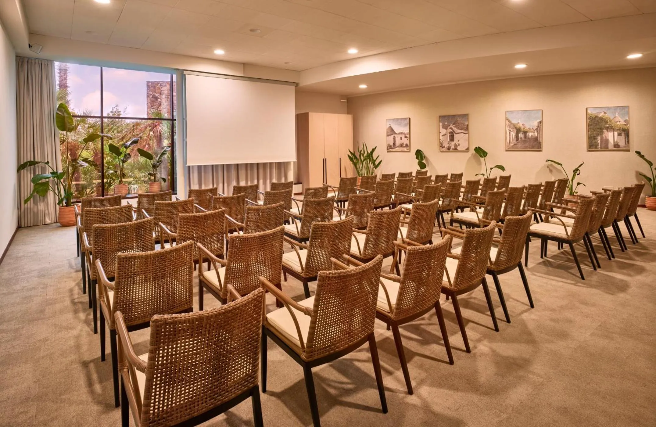 Meeting/conference room in GranSerena Hotel