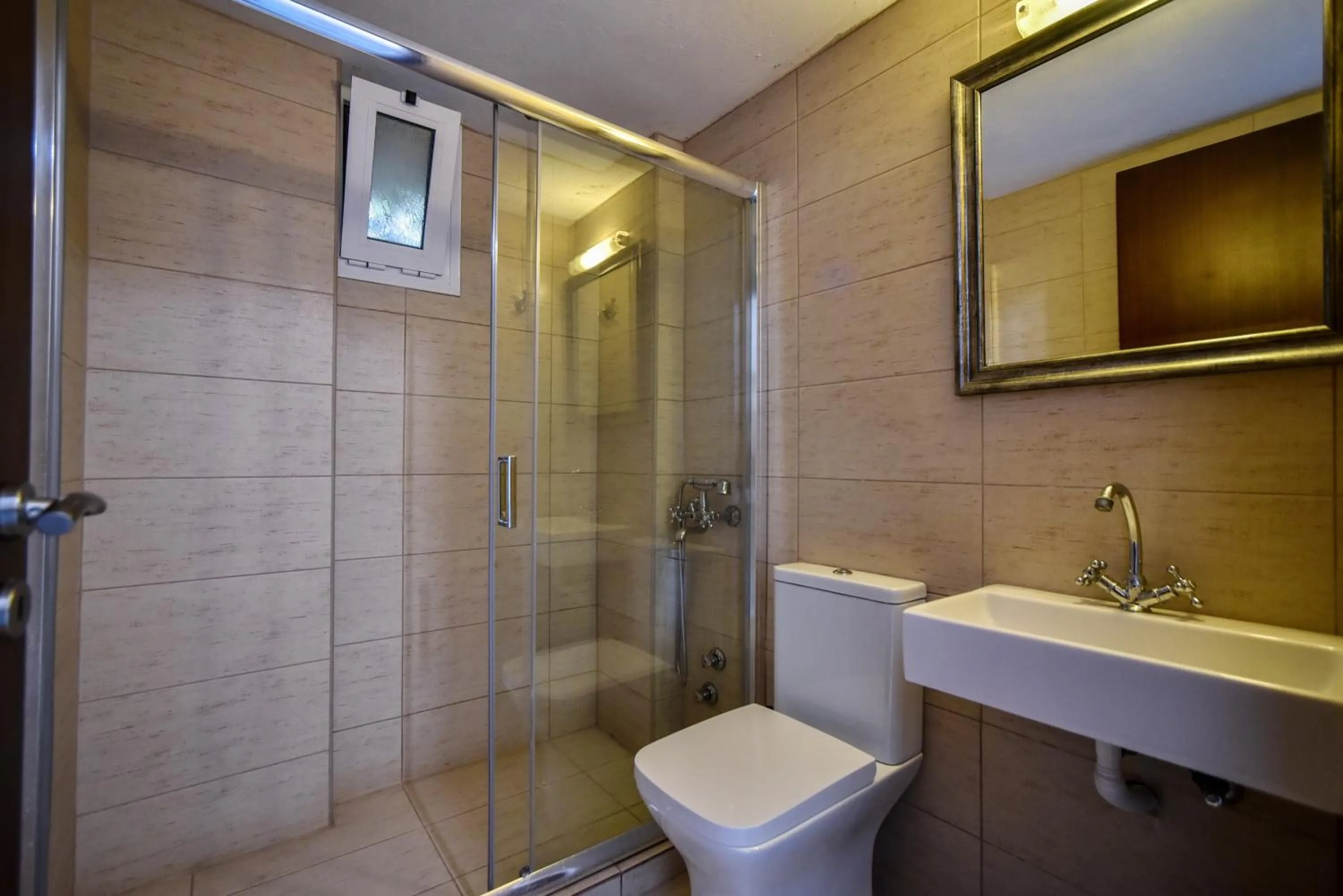 Bathroom in Iraklis Apartments