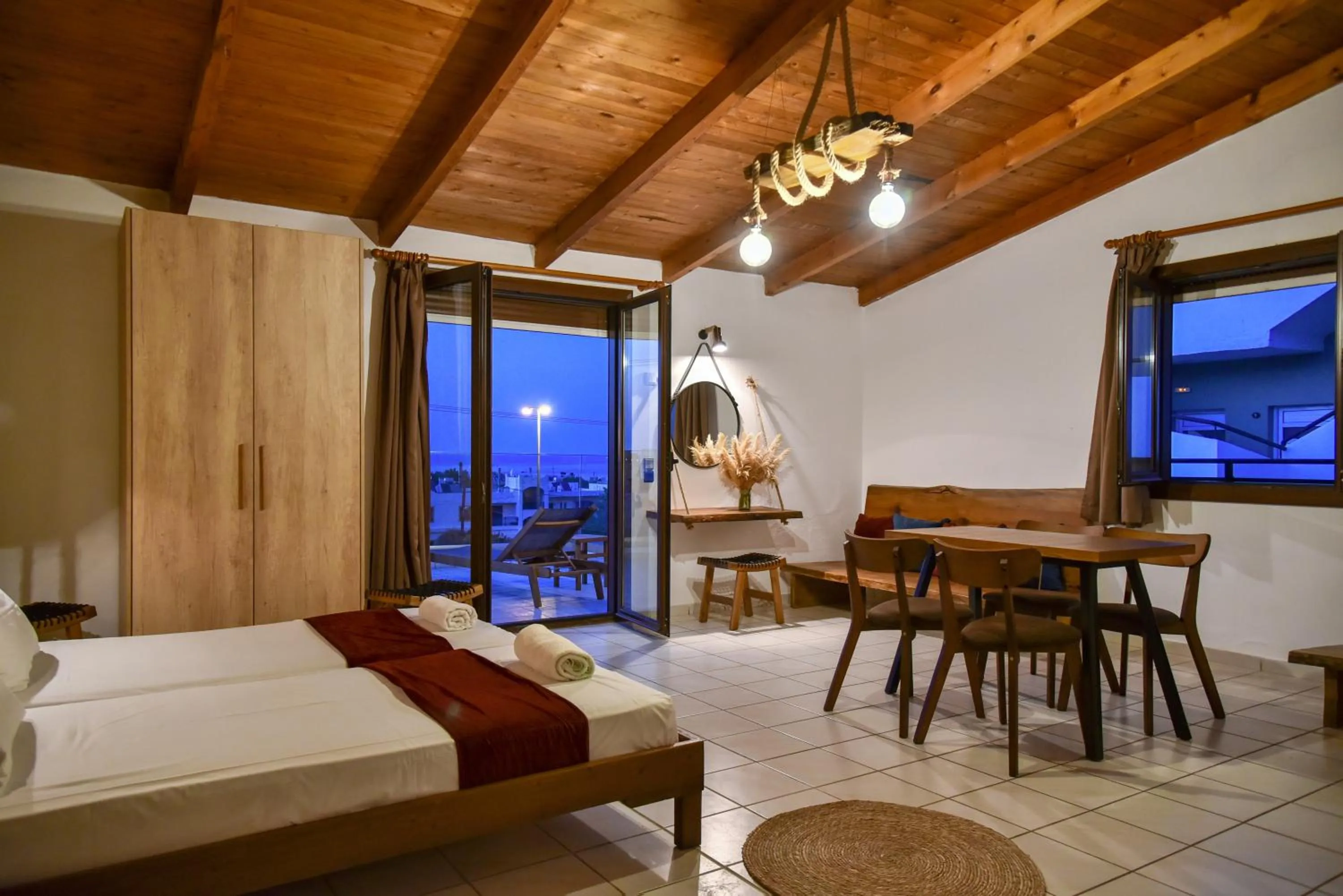 Bed in Iraklis Apartments