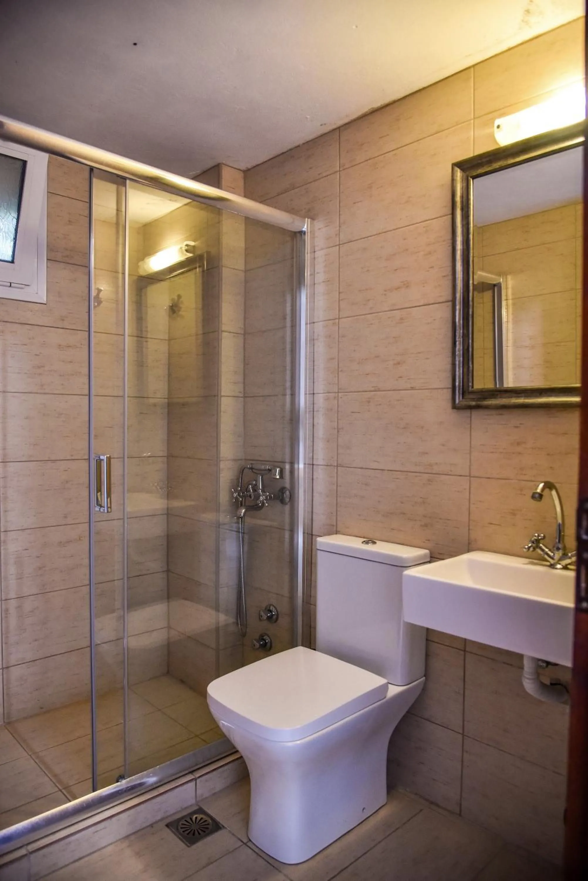 Bathroom in Iraklis Apartments