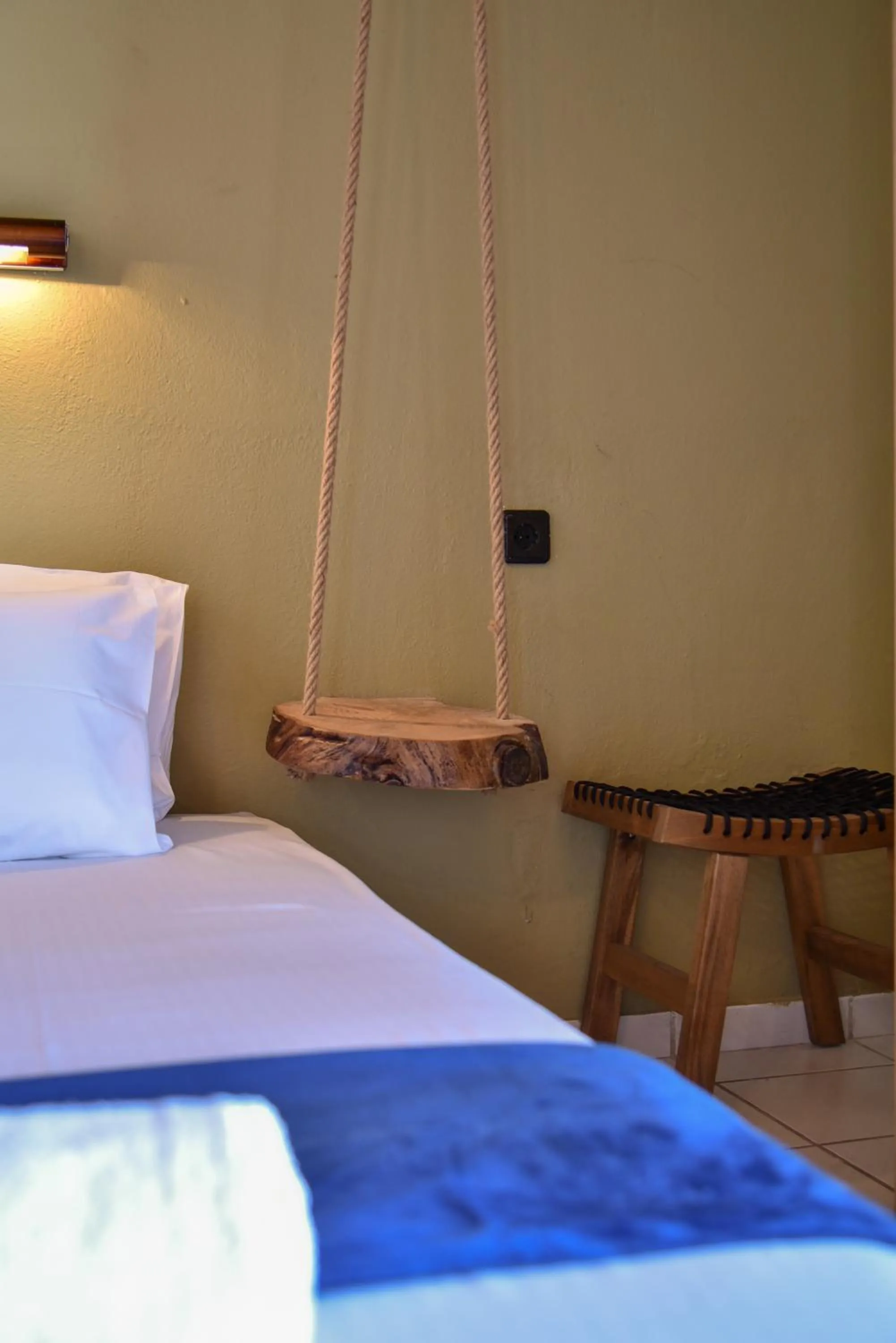 Decorative detail, Bed in Iraklis Apartments