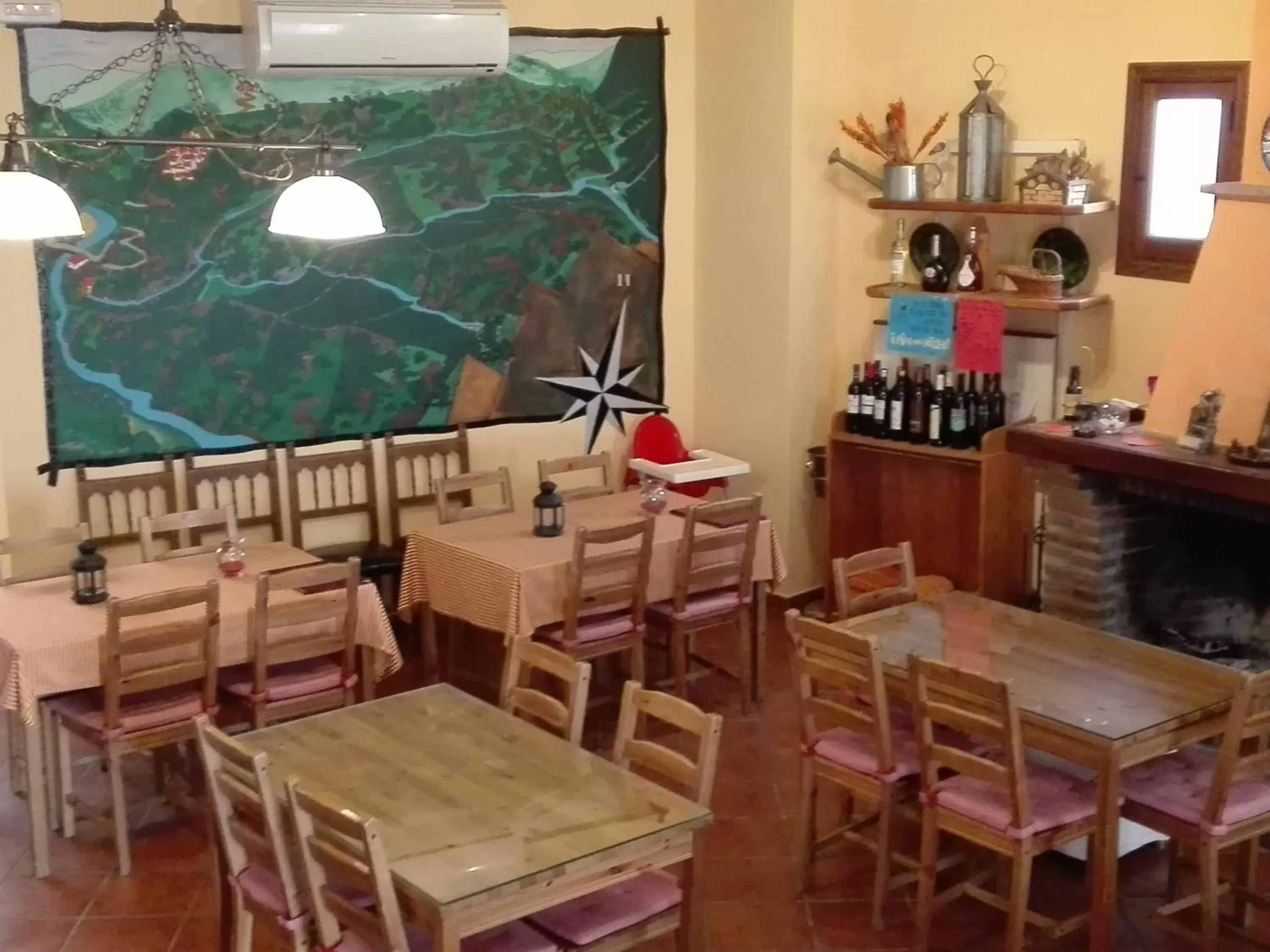 Restaurant/places to eat in La Posada del Recovero