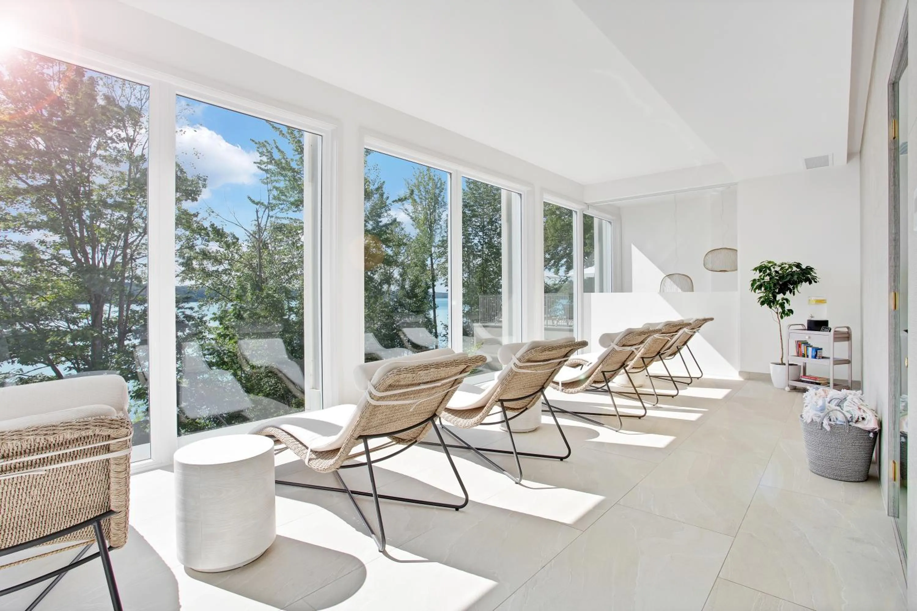 Spa and wellness centre/facilities in Manoir Hovey, Relais & Châteaux