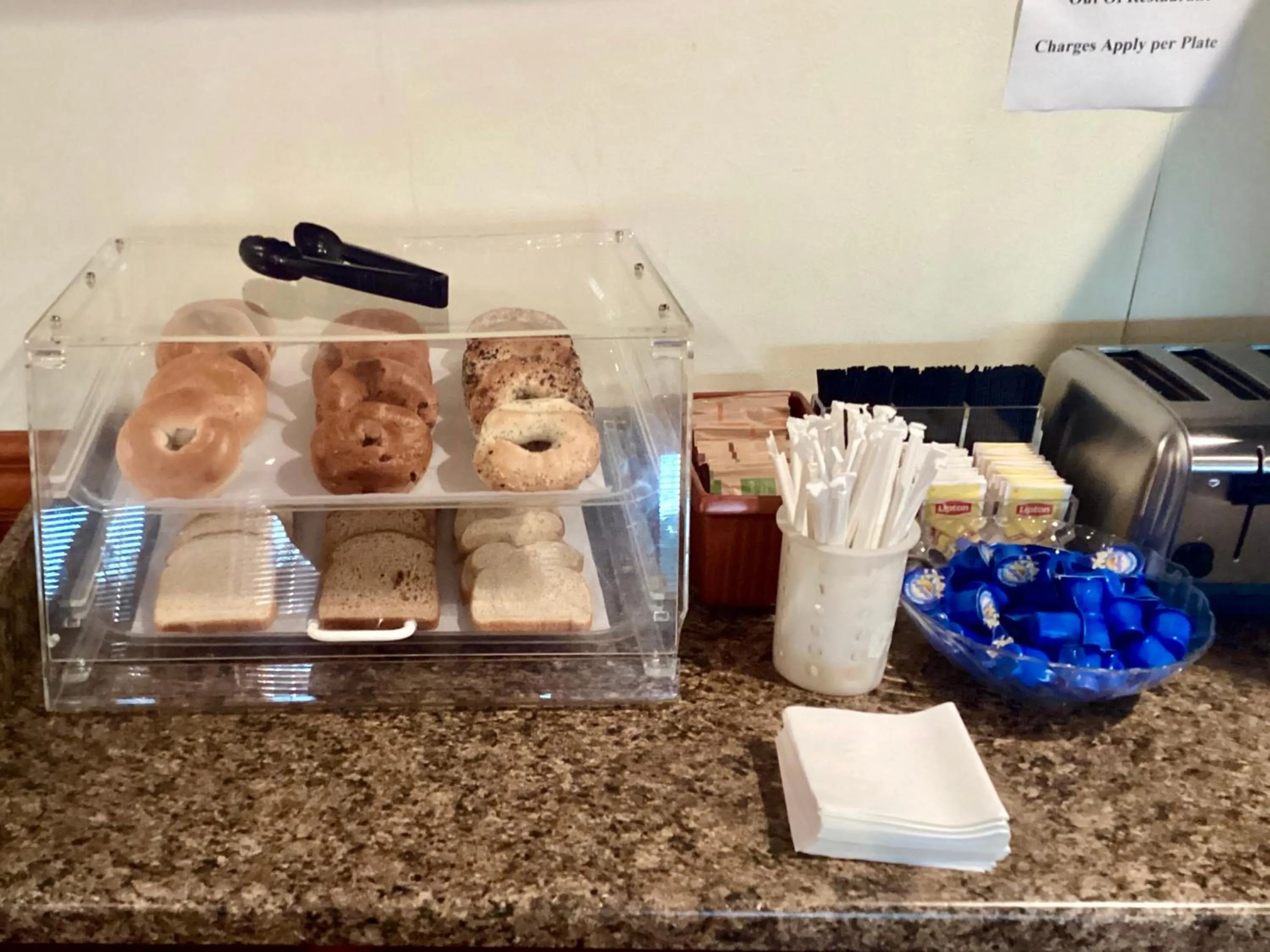 Dining area in GreenTree Hotel & Extended Stay I-10 FWY Houston, Channelview, Baytown