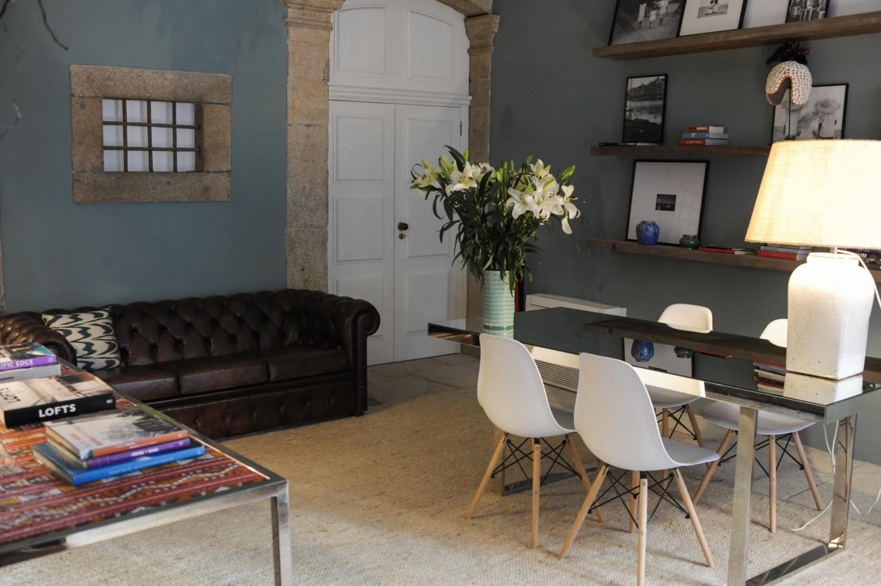 Lobby or reception in Mo House