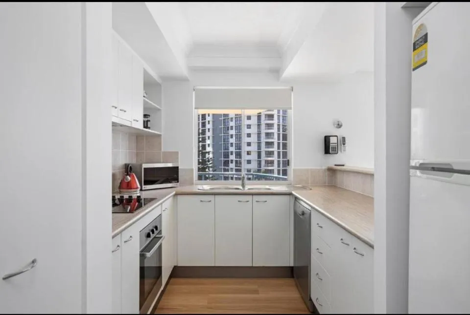 Coffee/tea facilities in San Mateo On Broadbeach