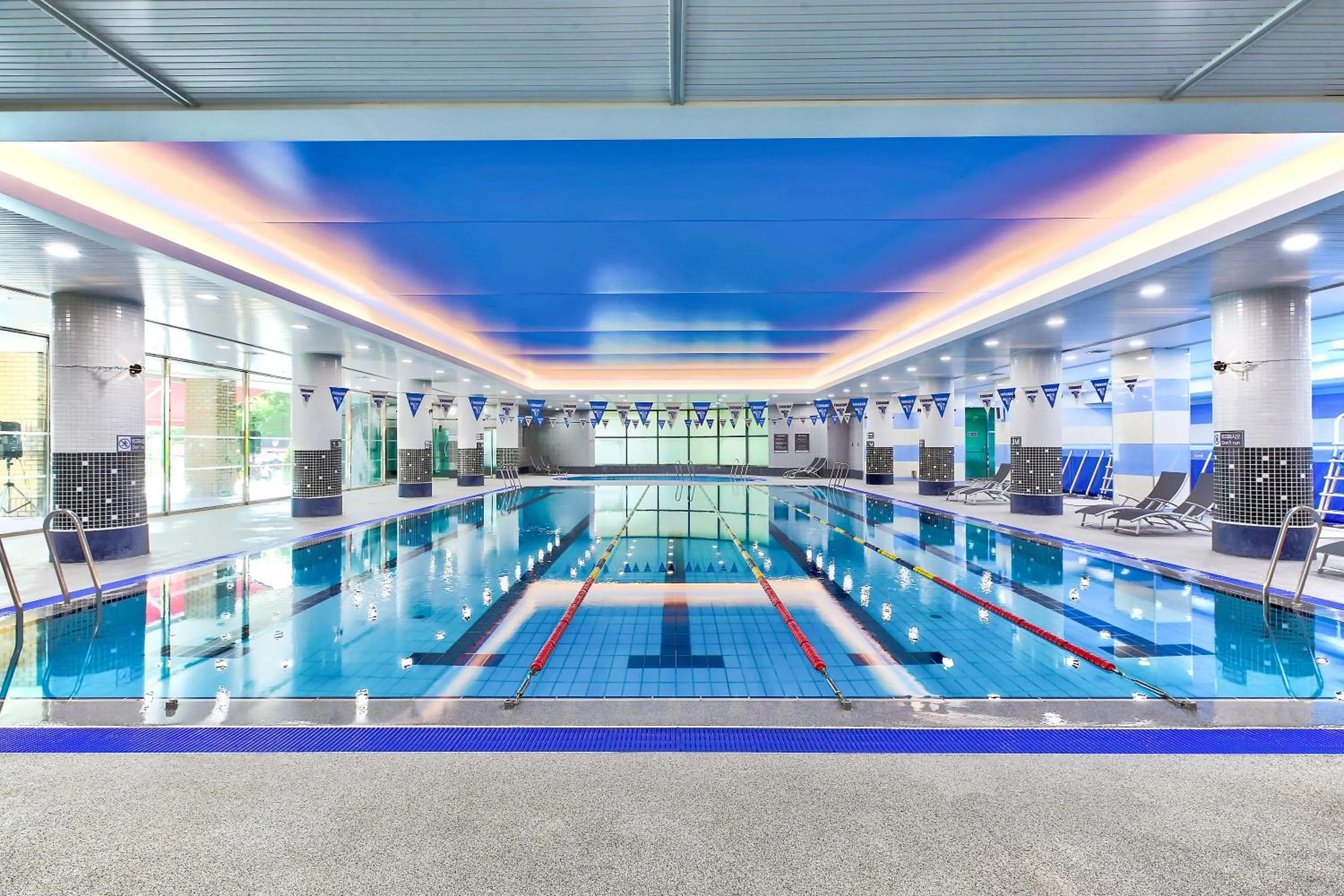 Swimming pool in Cheongpung Resort