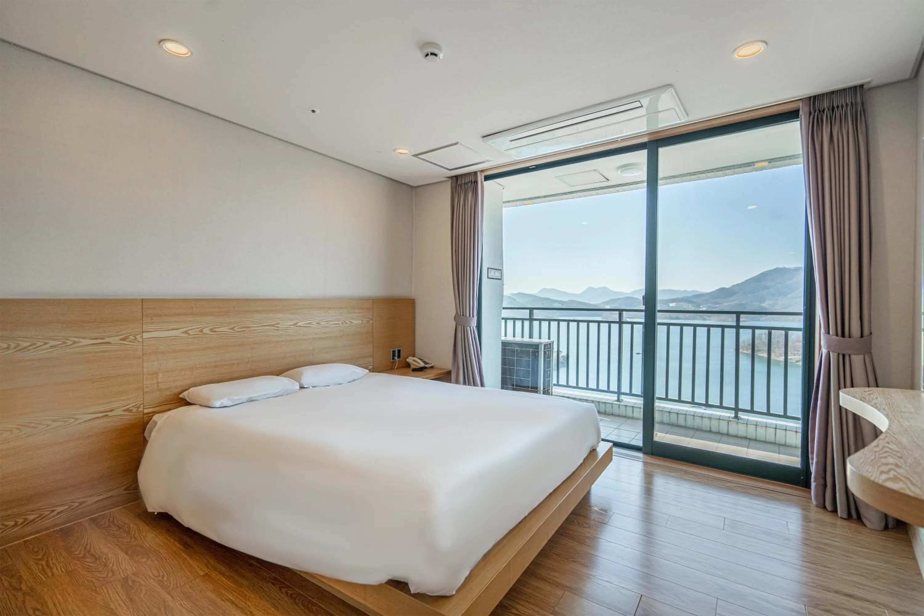 Bed in Cheongpung Resort