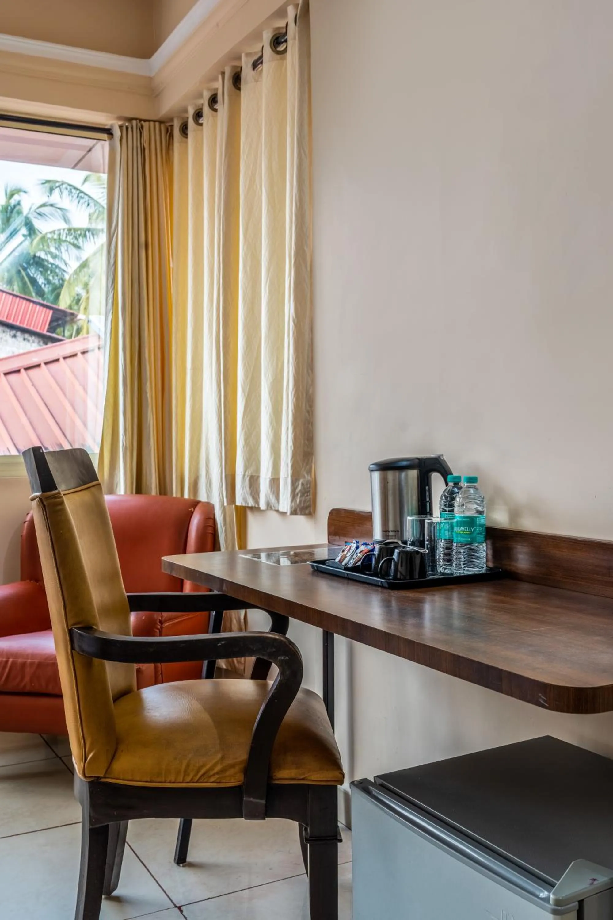 Coffee/tea facilities in Treebo Sunheads