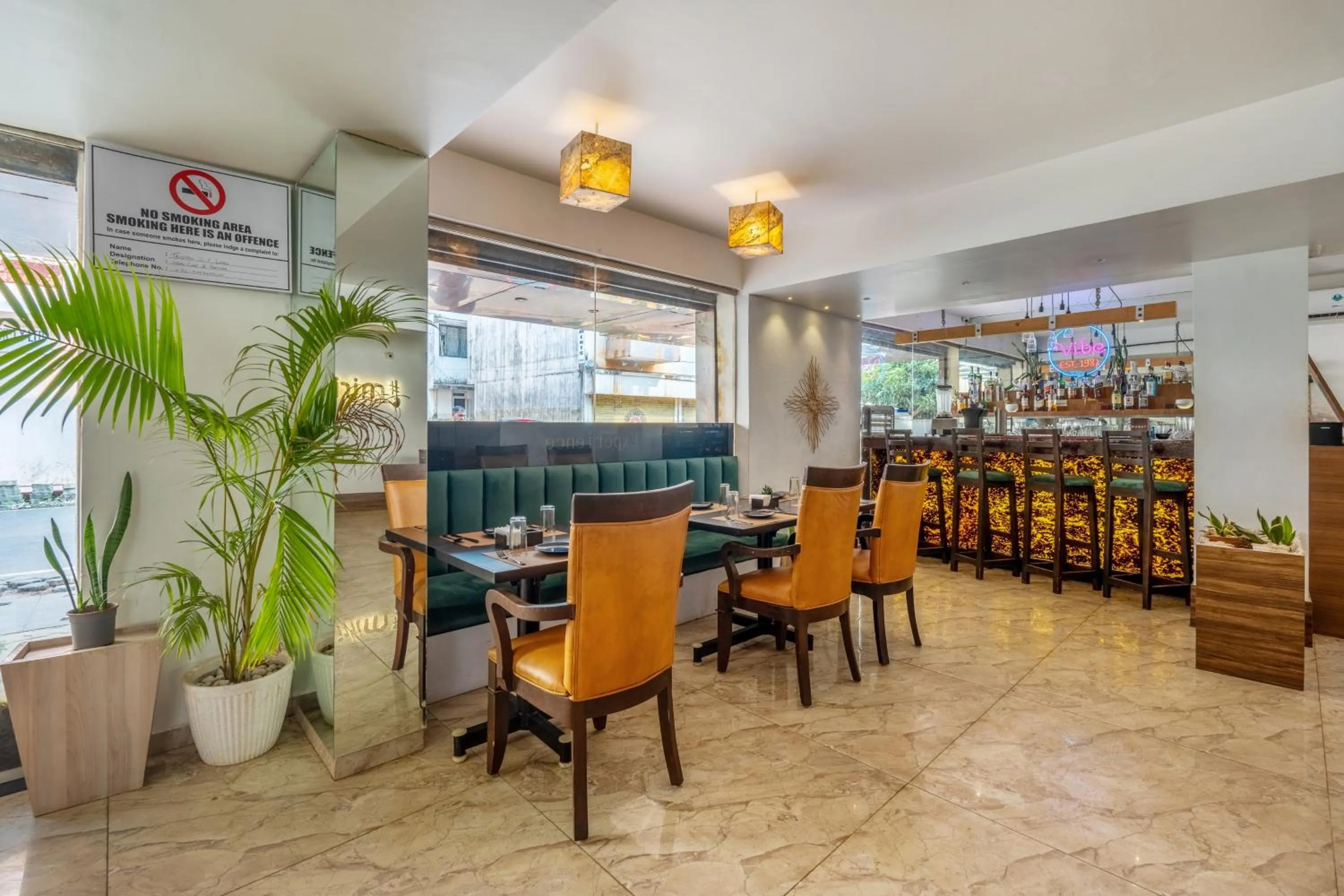 Restaurant/places to eat in Treebo Sunheads