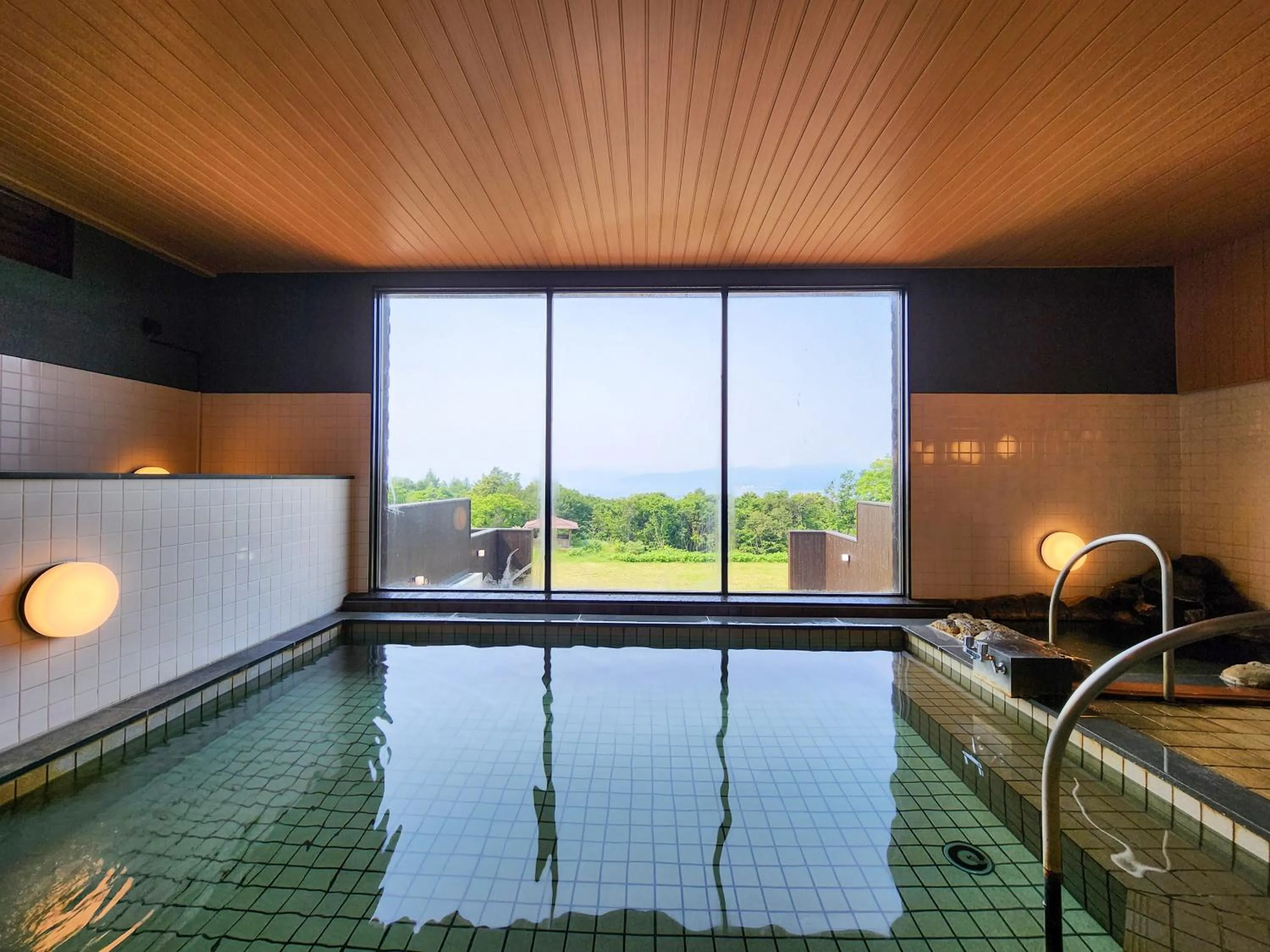 Hot Spring Bath in Iwanai Kogen Hotel