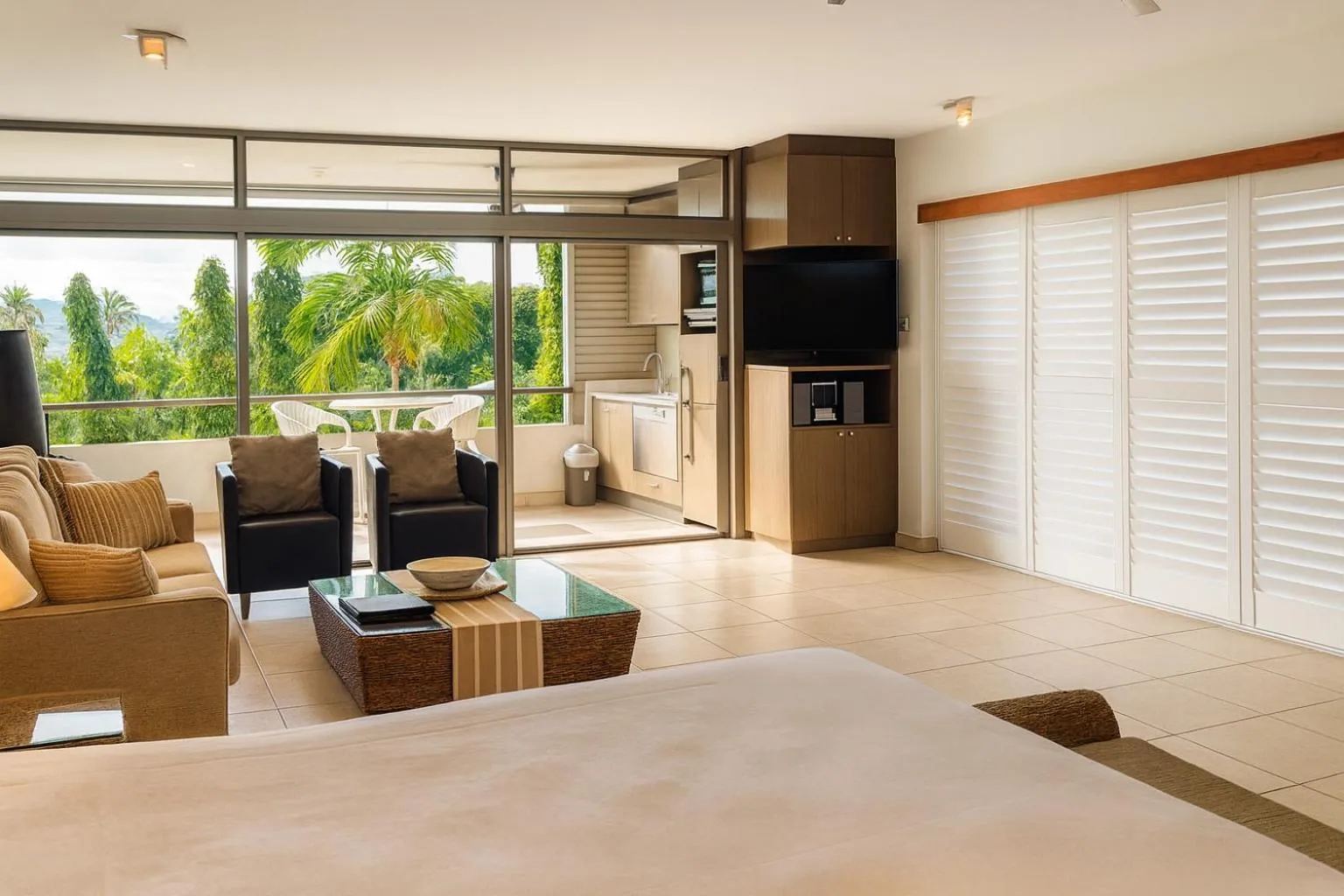 Bedroom, Bed in Club Tropical Resort - Official Onsite Reception & Check In