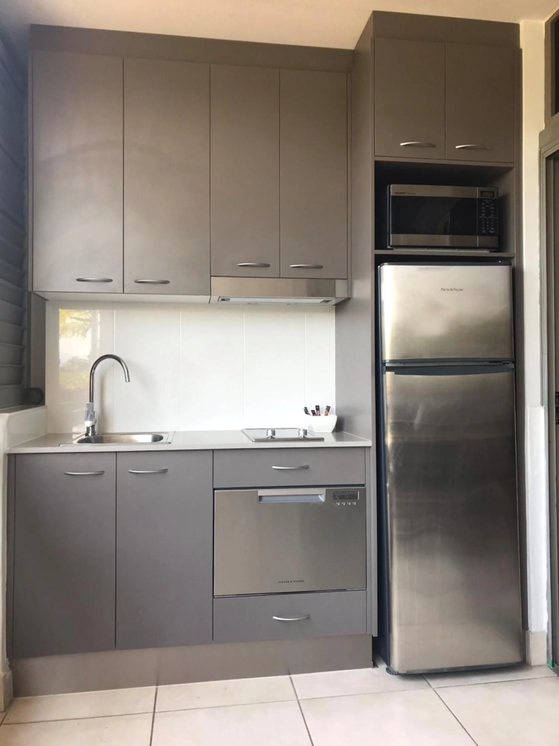 Kitchen or kitchenette in Club Tropical Resort - Official Onsite Reception & Check In