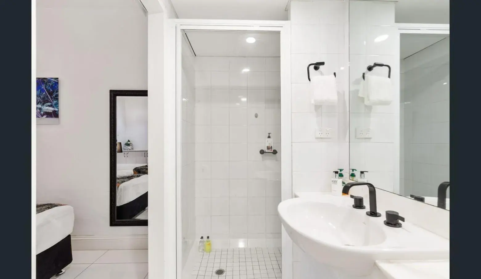 Two-Bedroom Studio Apartment in Club Tropical Resort - Official Onsite Reception & Check In Two-Bedroom Studio Apartment in Club Tropical Resort - Official Onsite Reception & Check In